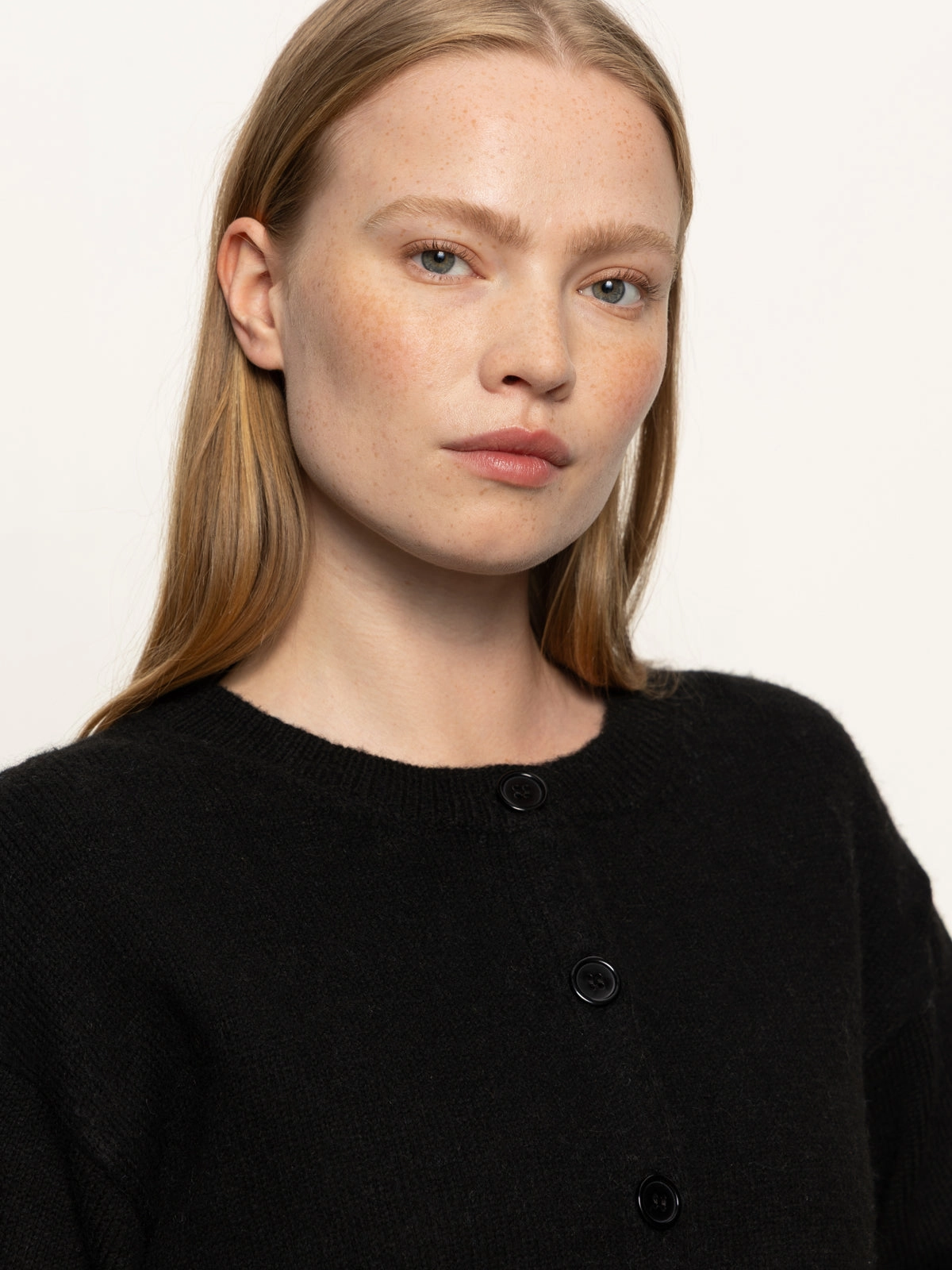 MultiPly Yarn Construction Trendy pick Must-Have Cardi Black