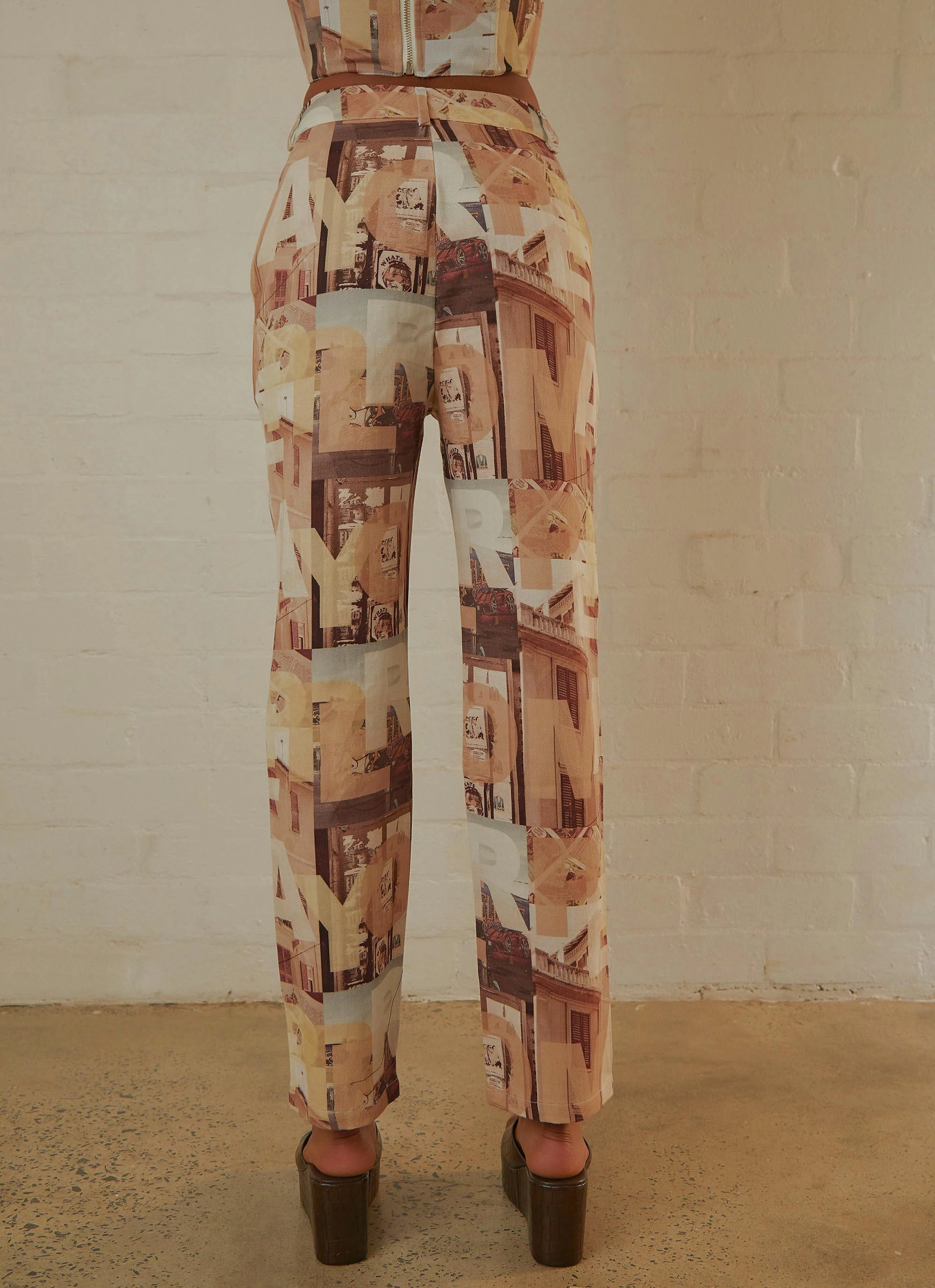 Late Nights in N.Y Pants - Neutral Film Graphic Non Irritating Tags