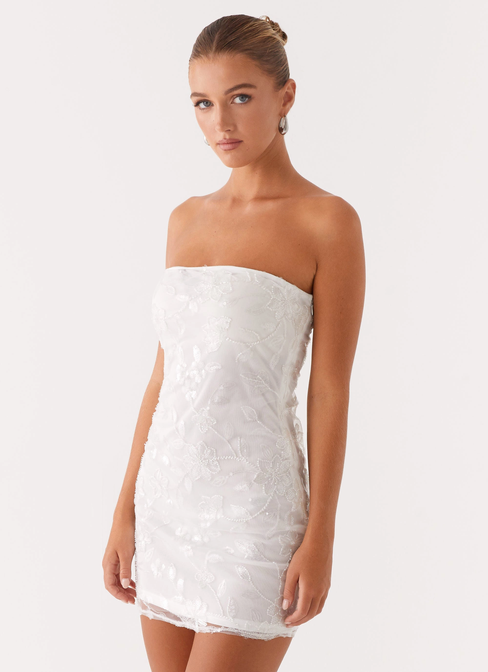 Moorey Beaded Mini Dress - White Silver Warm Palette