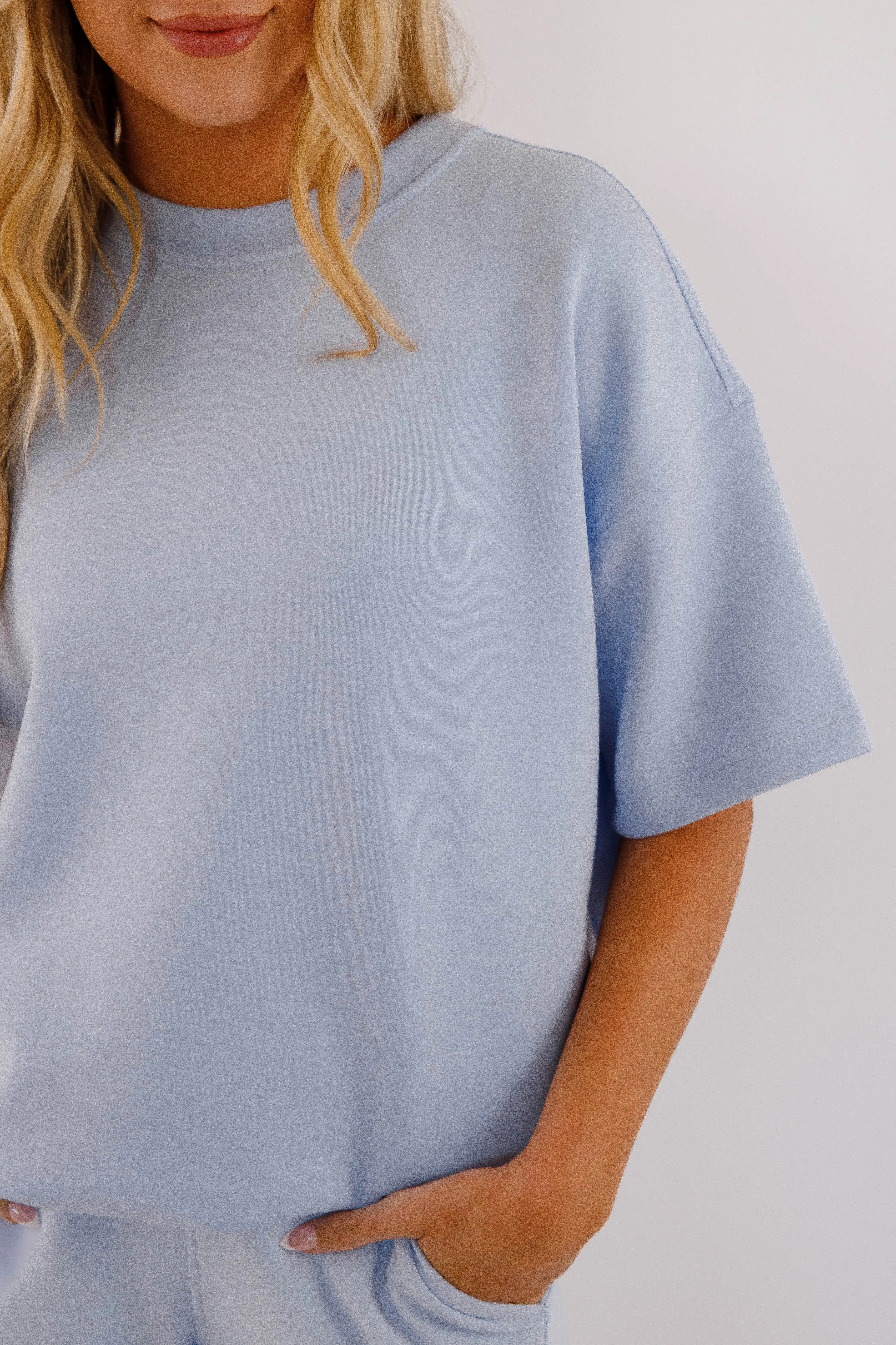 Recycled Polyester Fabric Non Irritating Seams Move Like That Short Sleeve Pullover-Sky Blue