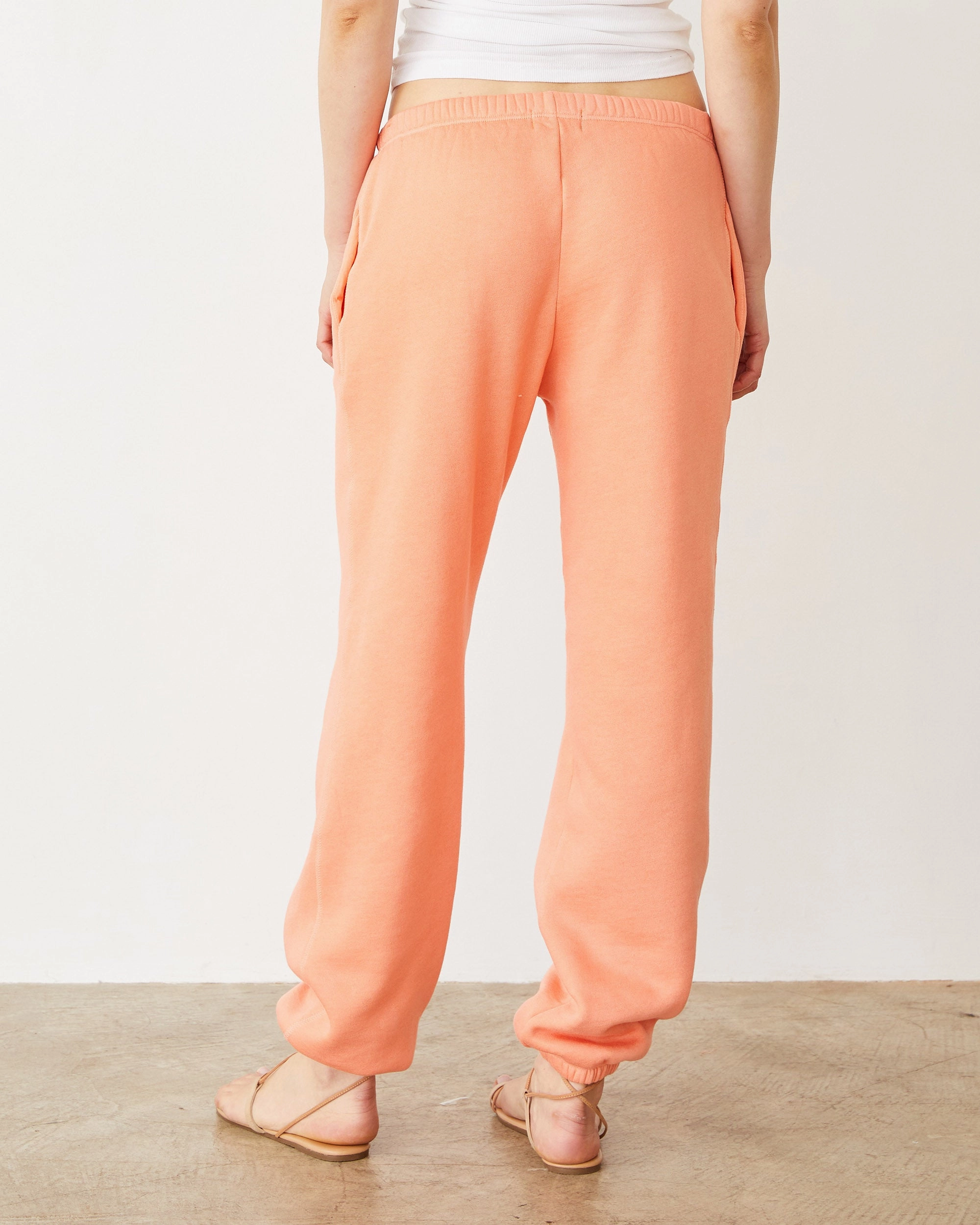 Durable Stitching CompressionSupport Teddy Fleece Relaxed Sweat