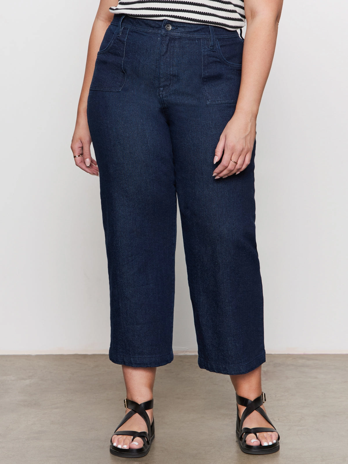 League Crop Jeans Plot Twist Extended Sizing Non Tapered Leg Casual Performance