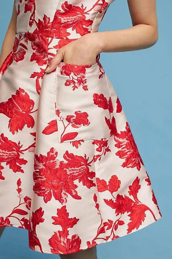 Polished Form Nadia Dress - Scarlet Rose