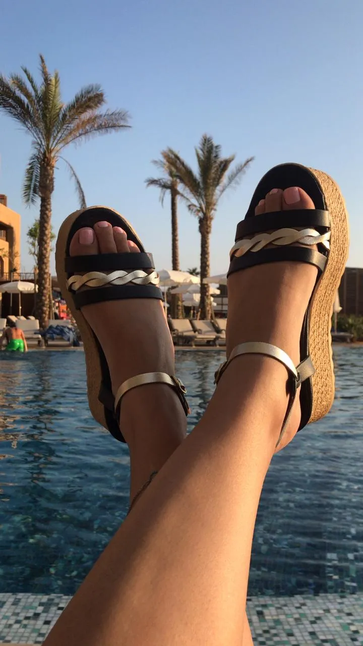 Nefeli Dyneris Flatforms in Black & Silver