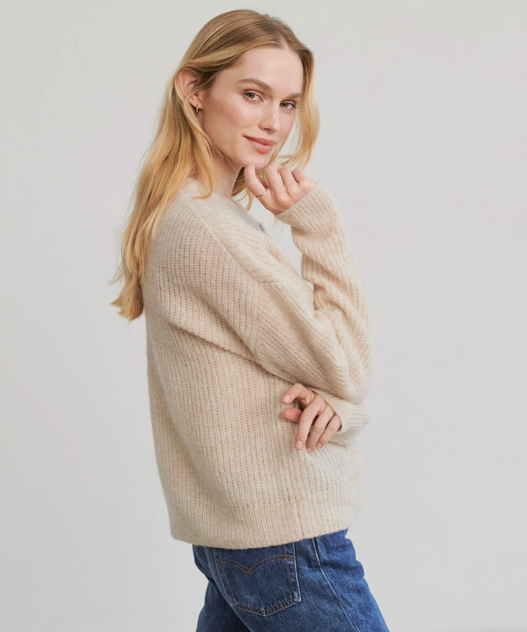 Hayes Crewneck Cardigan Snag Proof Weave Quick Release Fastener