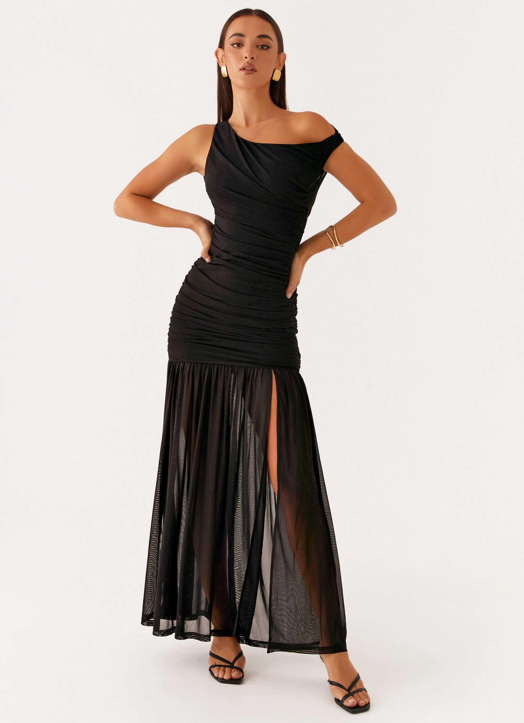 Cool Undertone retro-style Pavilion Maxi Dress - Black
