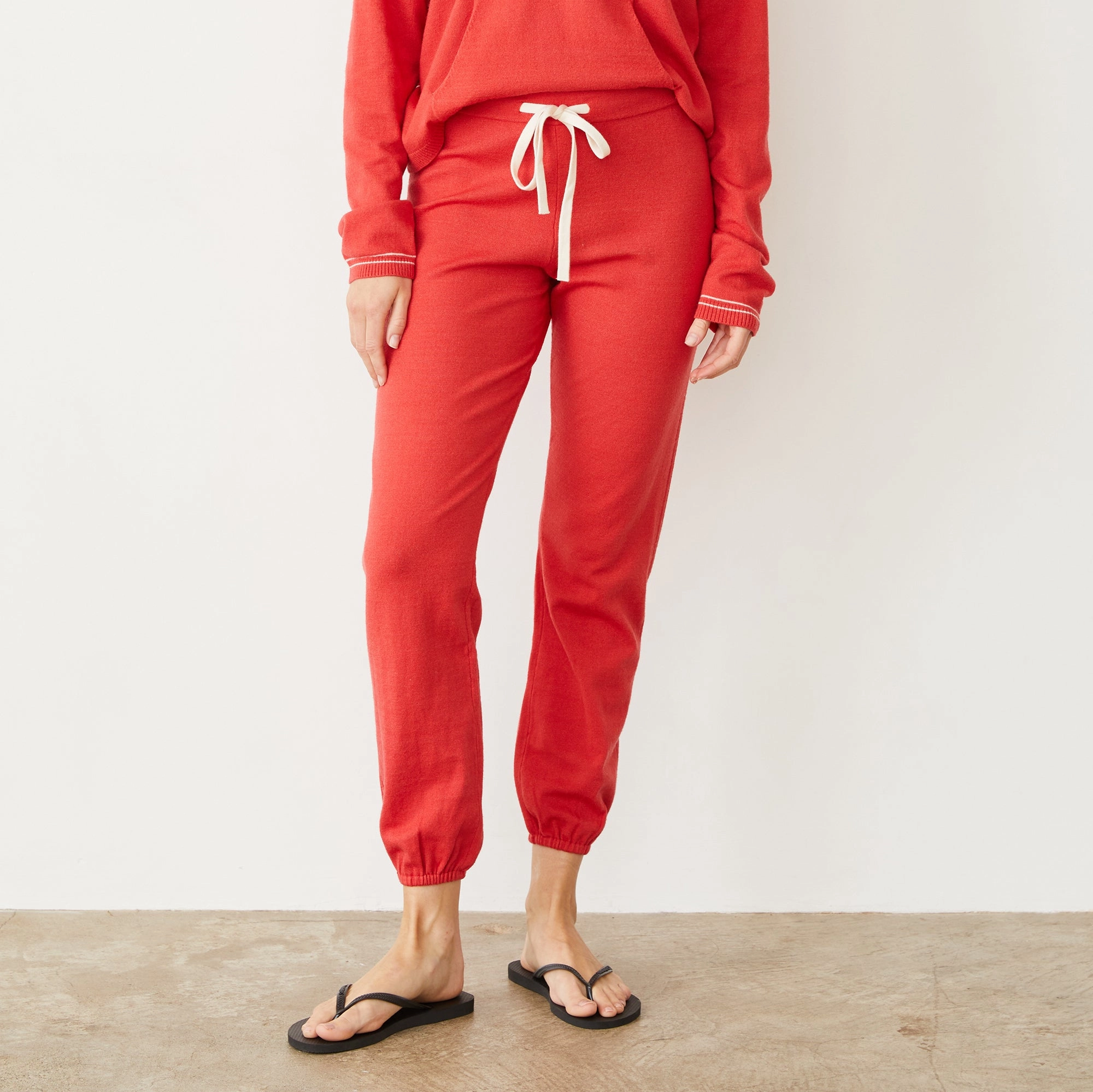 Layered Style Light Soft Knit Contrast Stitch Vintage Sweat