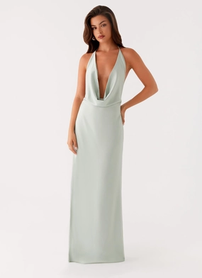 Noemi Maxi Dress - Sage Perfect for Every Occasion Noemi Maxi Dress - Sage Casual Layers Minimalist-Style