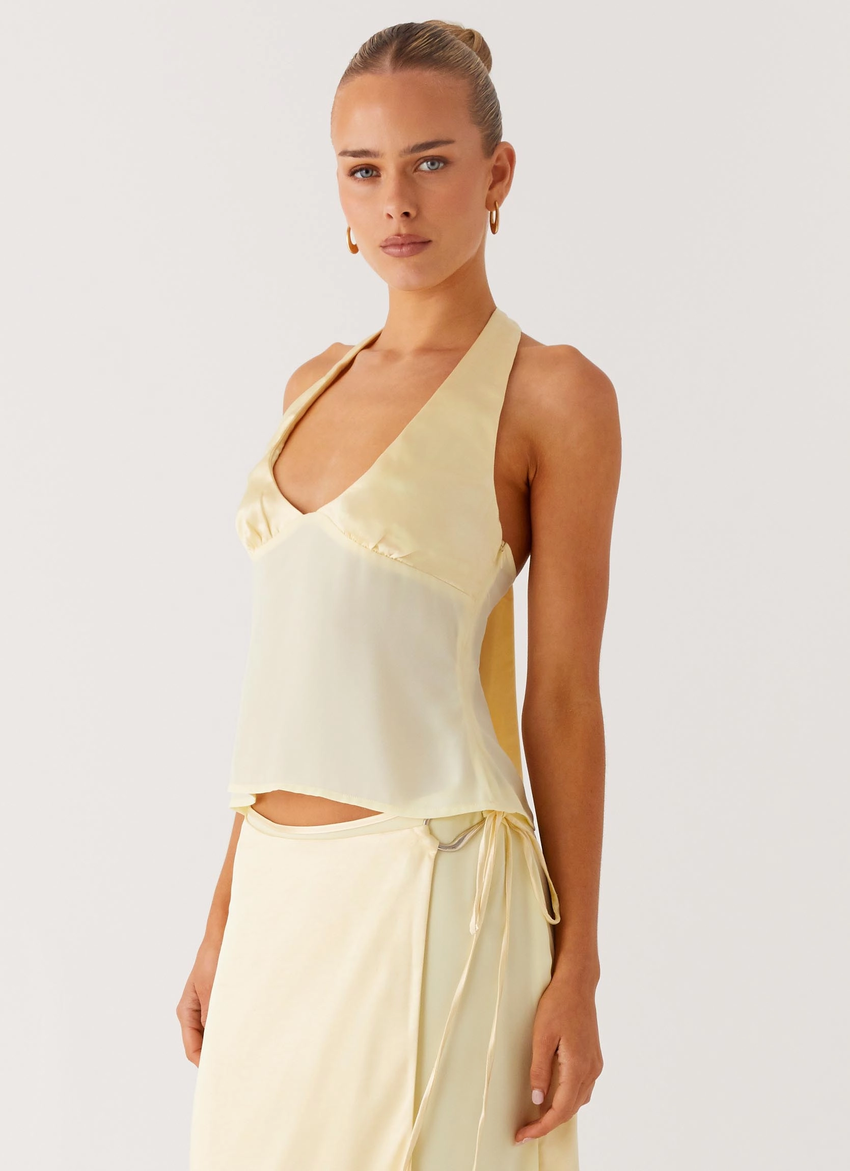 Stretchable Knit Pollie Halter Top - Yellow