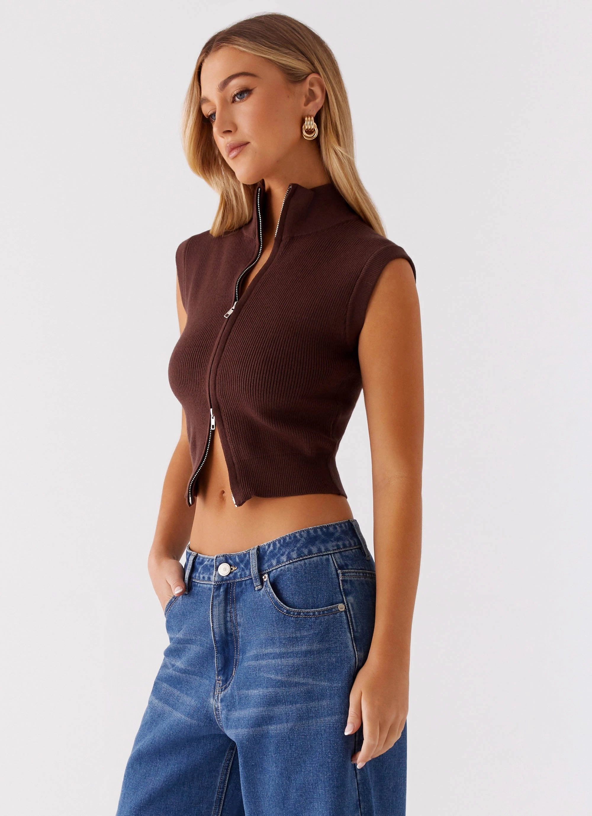 TaglessCollar Keegan Knit Vest - Chocolate