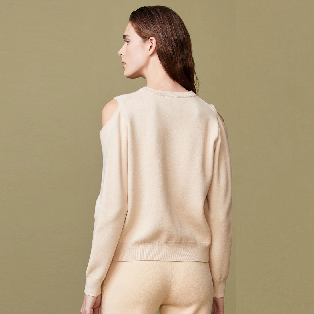 Supersoft Sweater Knit Cut Out Sweatshirt Wide Shoulder Cut