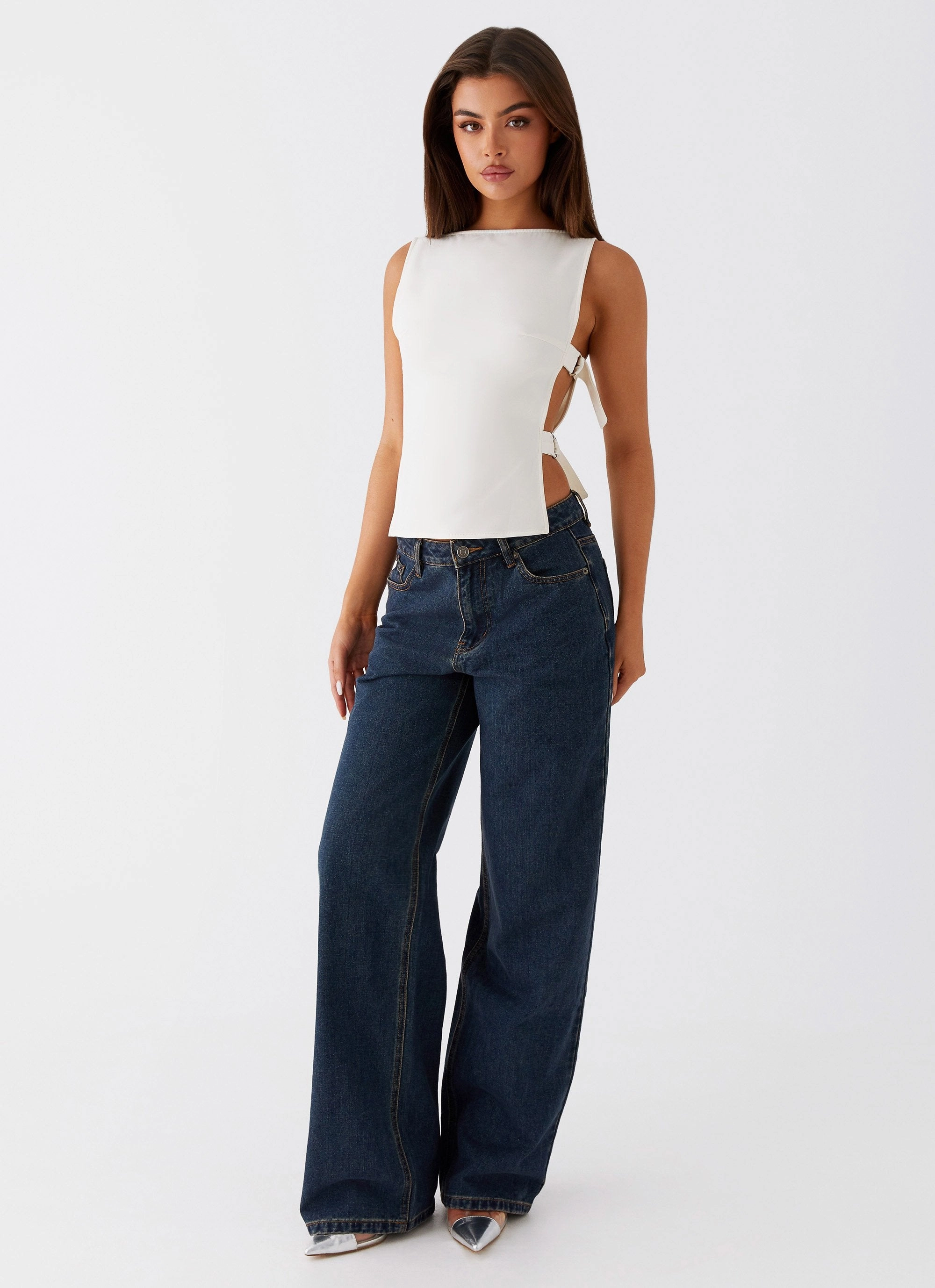 AntiSnagYarnProcessing Cherish You Buckle Top - White