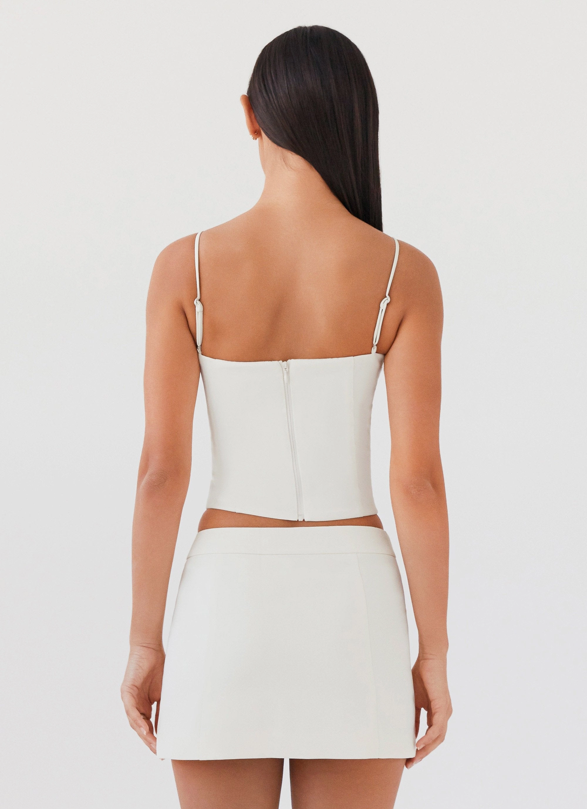 OdorResistant Multi Panel Cut Eliana Crop Top - Ivory