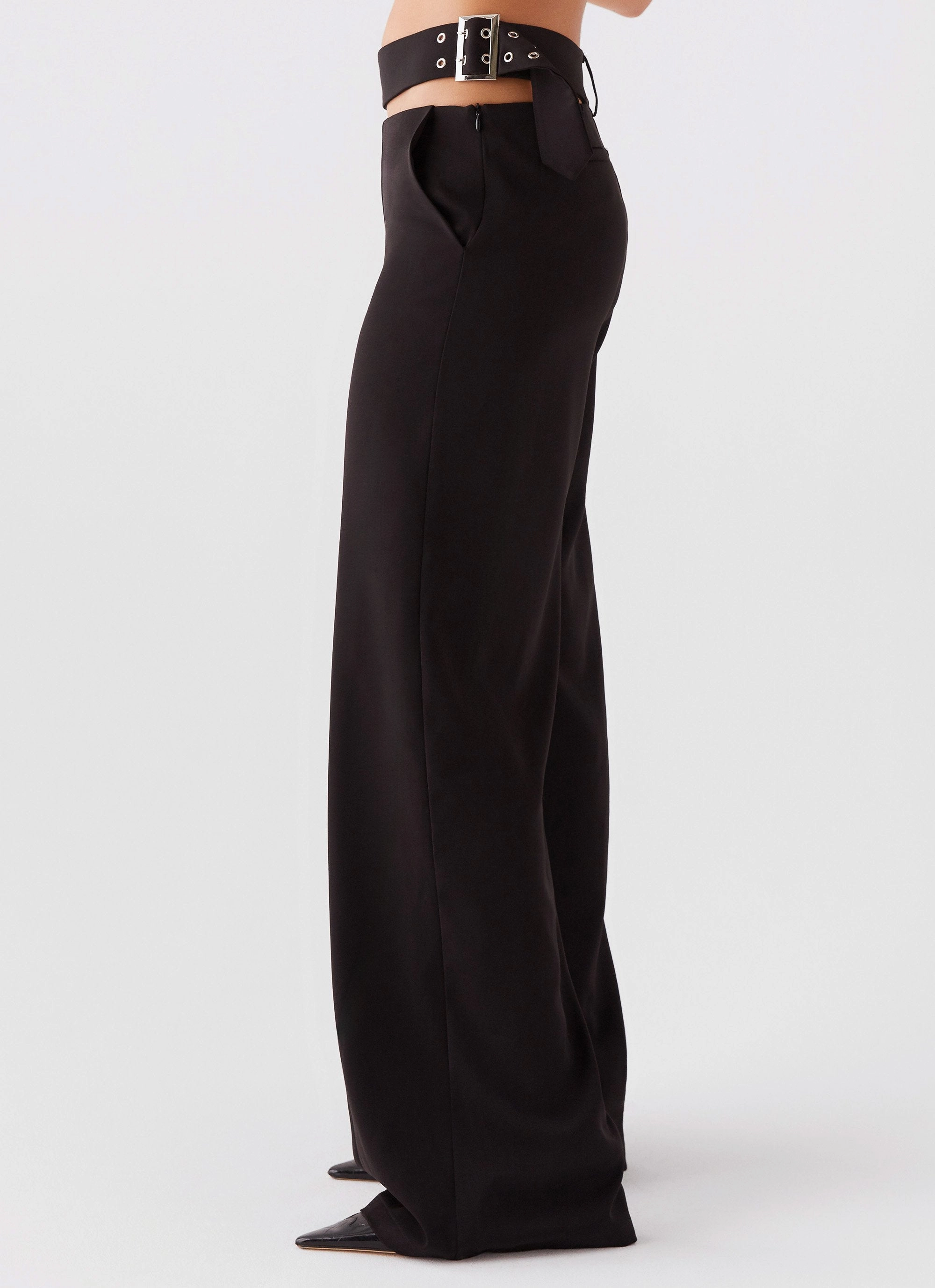 The After Party Cut Out Belt Pants - Black Dynamic Motion Day Wear