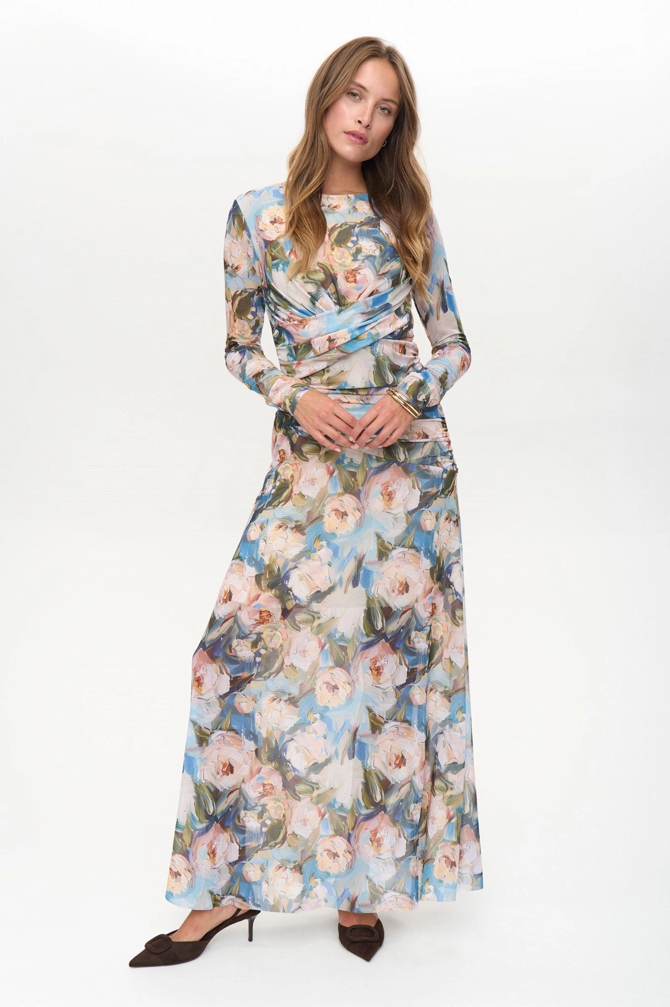 Outdoor Scene Crisp Finish NUCIRRI MESH DRESS - Chateau Gray