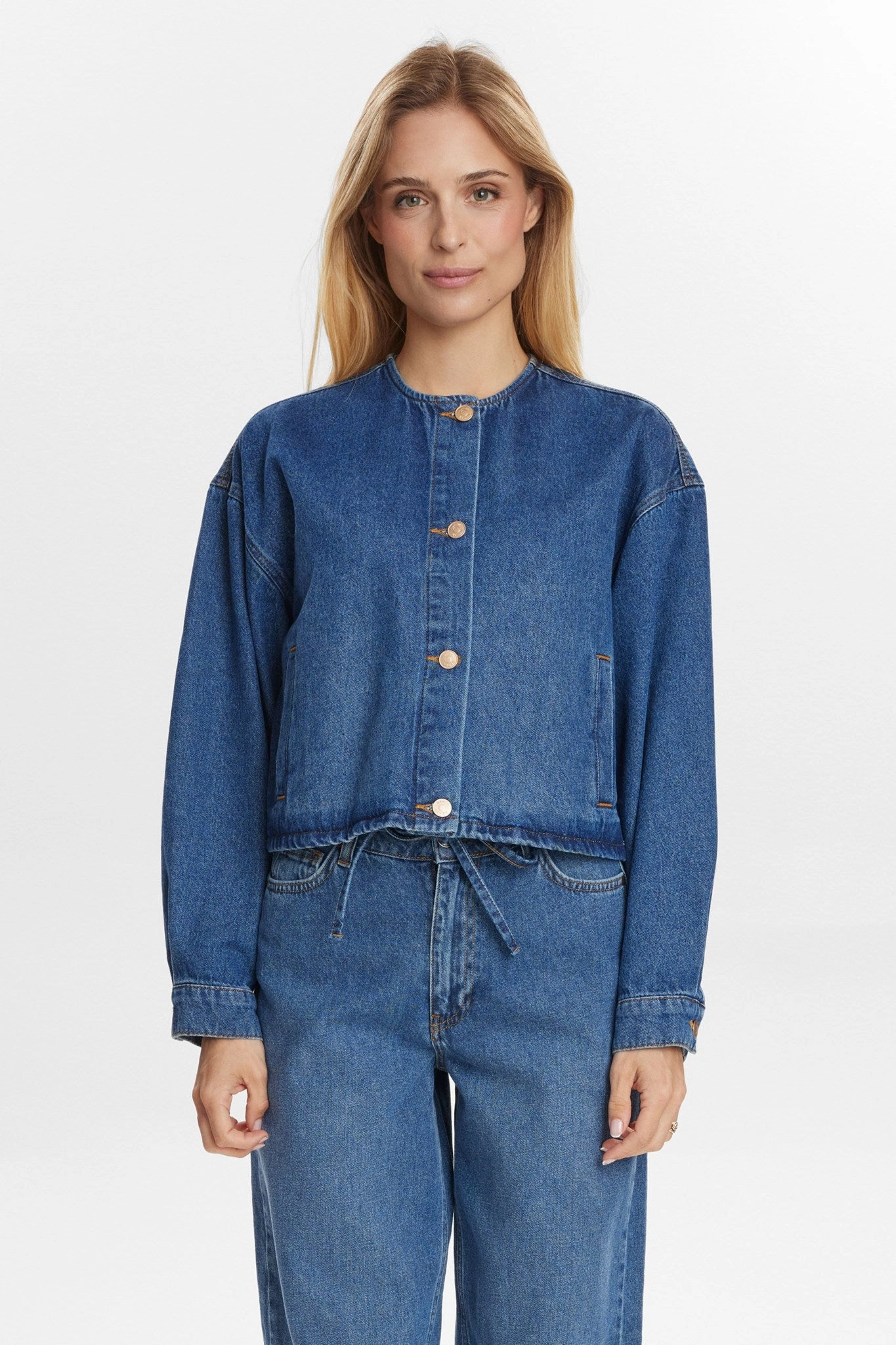 Durable Outer Layer All Season Fit NUCUBA JACKET  - Classic Blue Denim