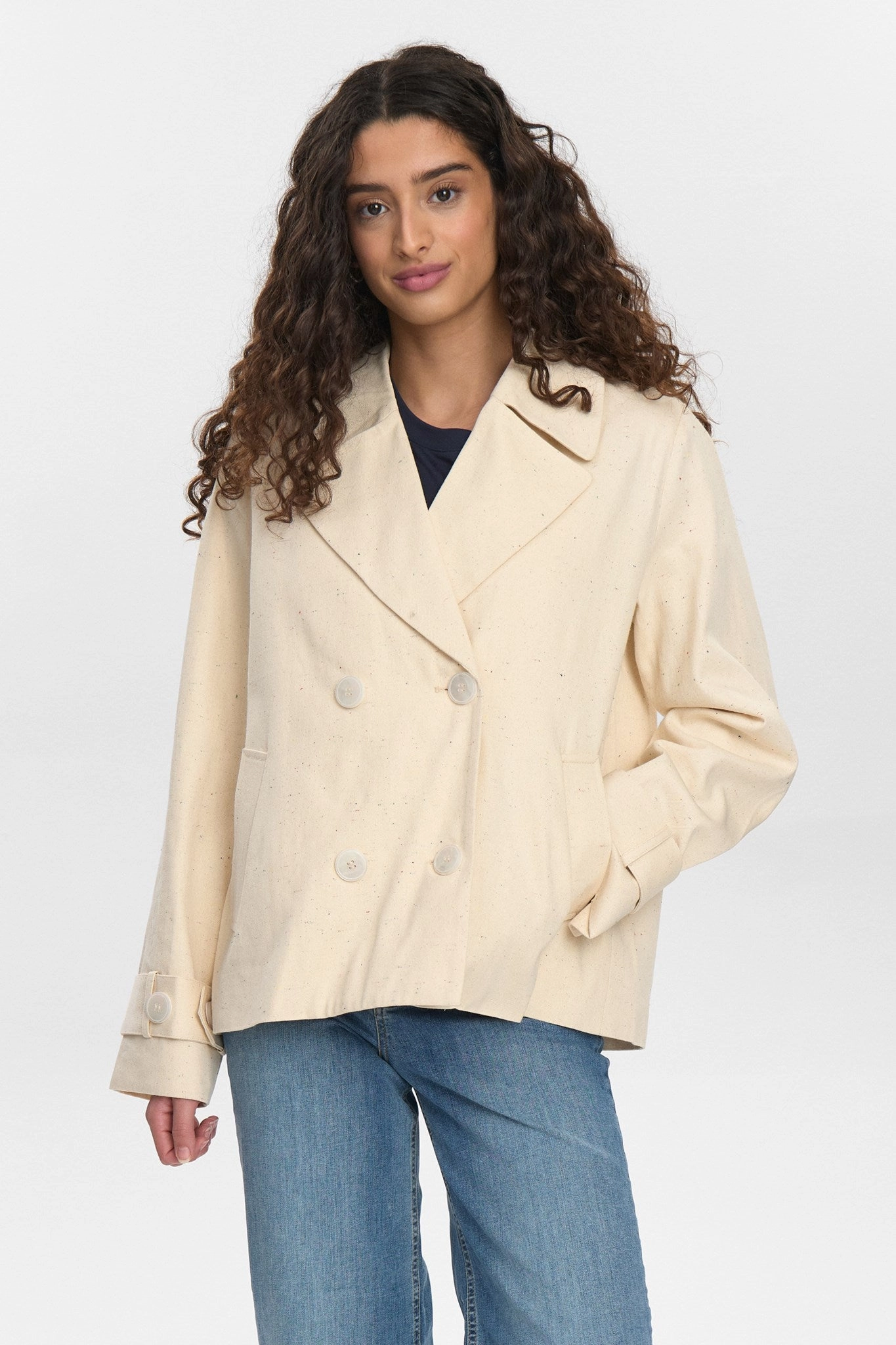 NUSILLA JACKET - Pristine Packable Feature