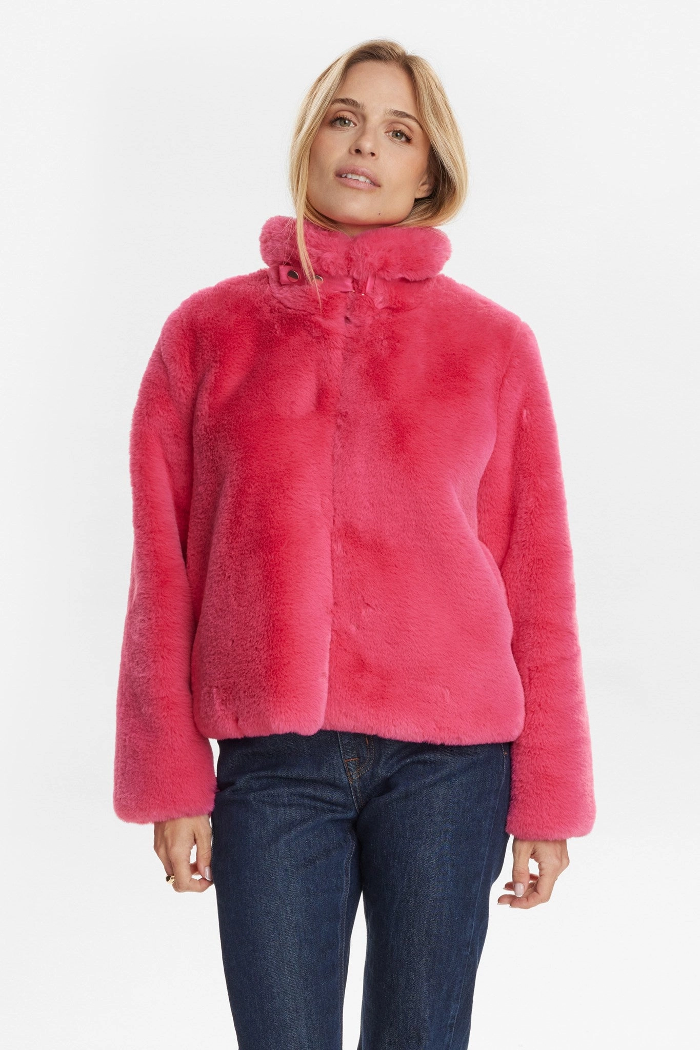 Abrasion Resistant Panels NUWINDA JACKET - Fandango Pink