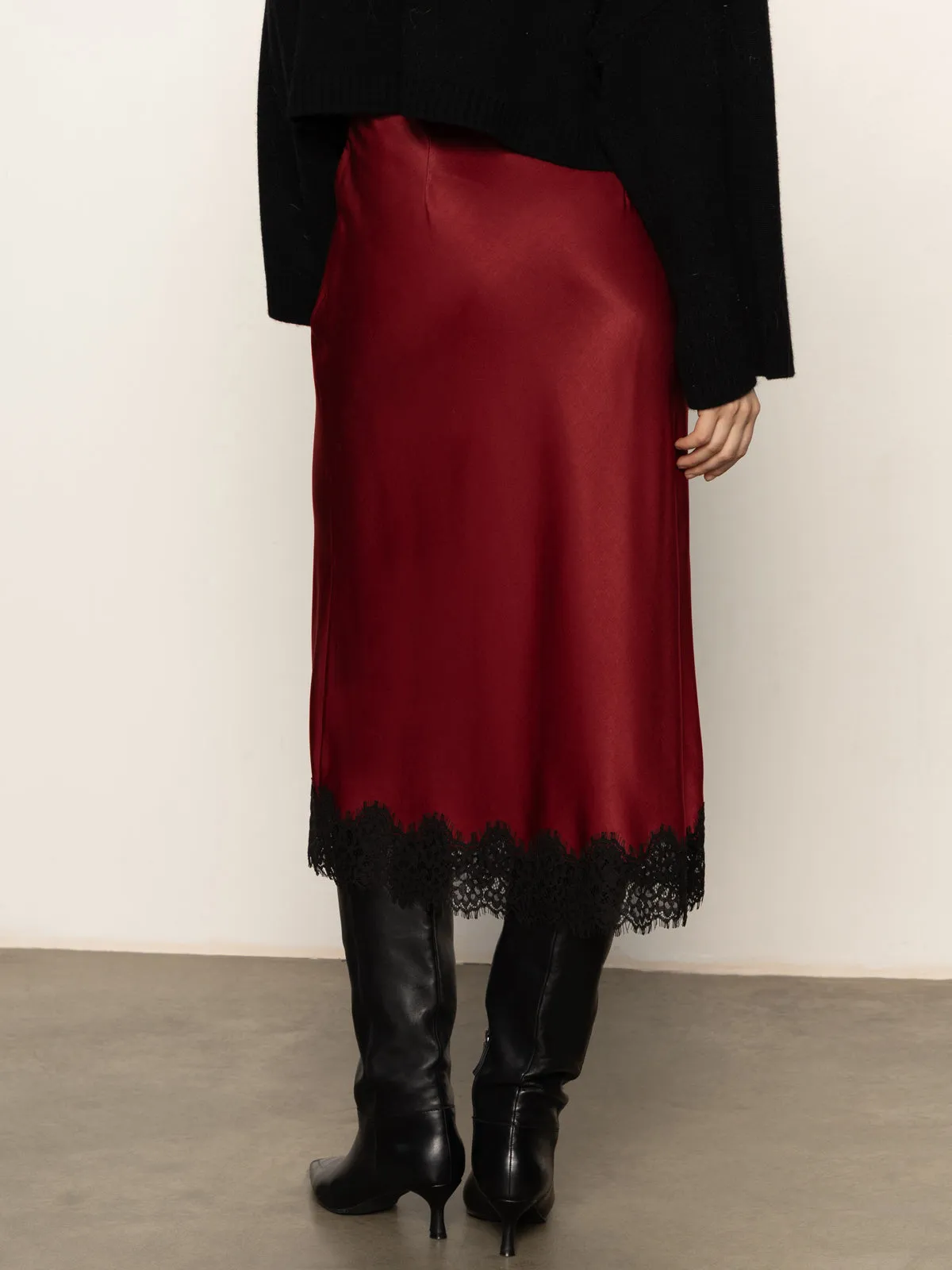 Smart Comfort Outfit Vibes Slip Skirt With Lace Crimson