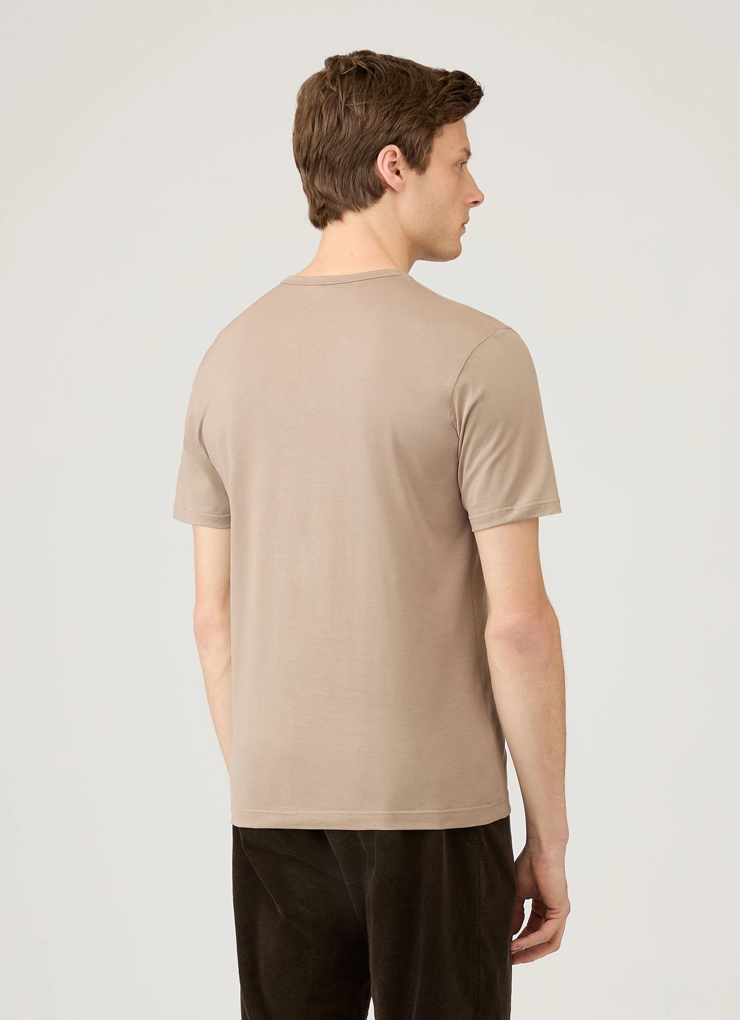 Ribbed Collar Design Men's Classic T-shirt in Mink