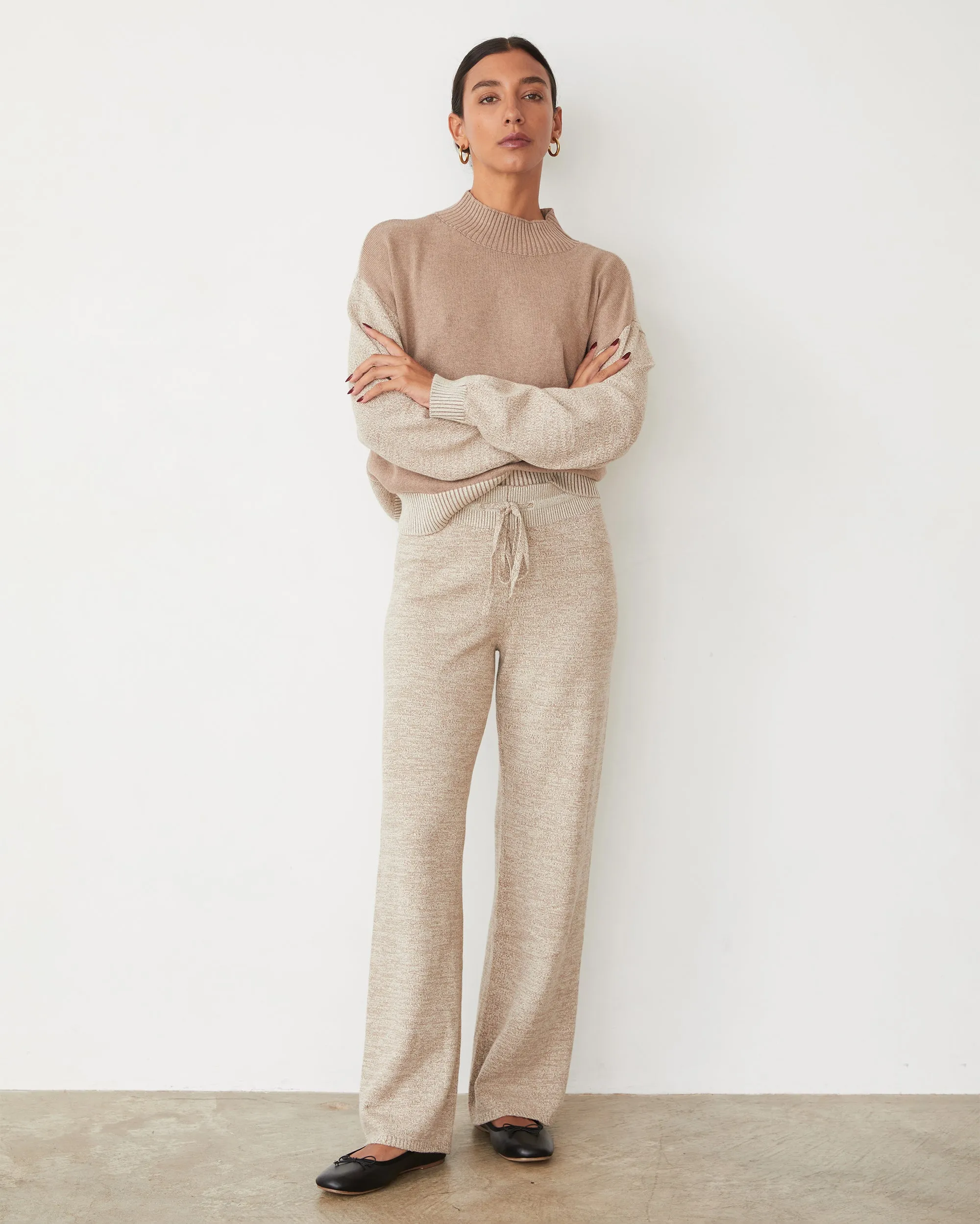 Comfy Waistband Water Resistant Finish Organic Cotton Cashmere Relaxed Pant