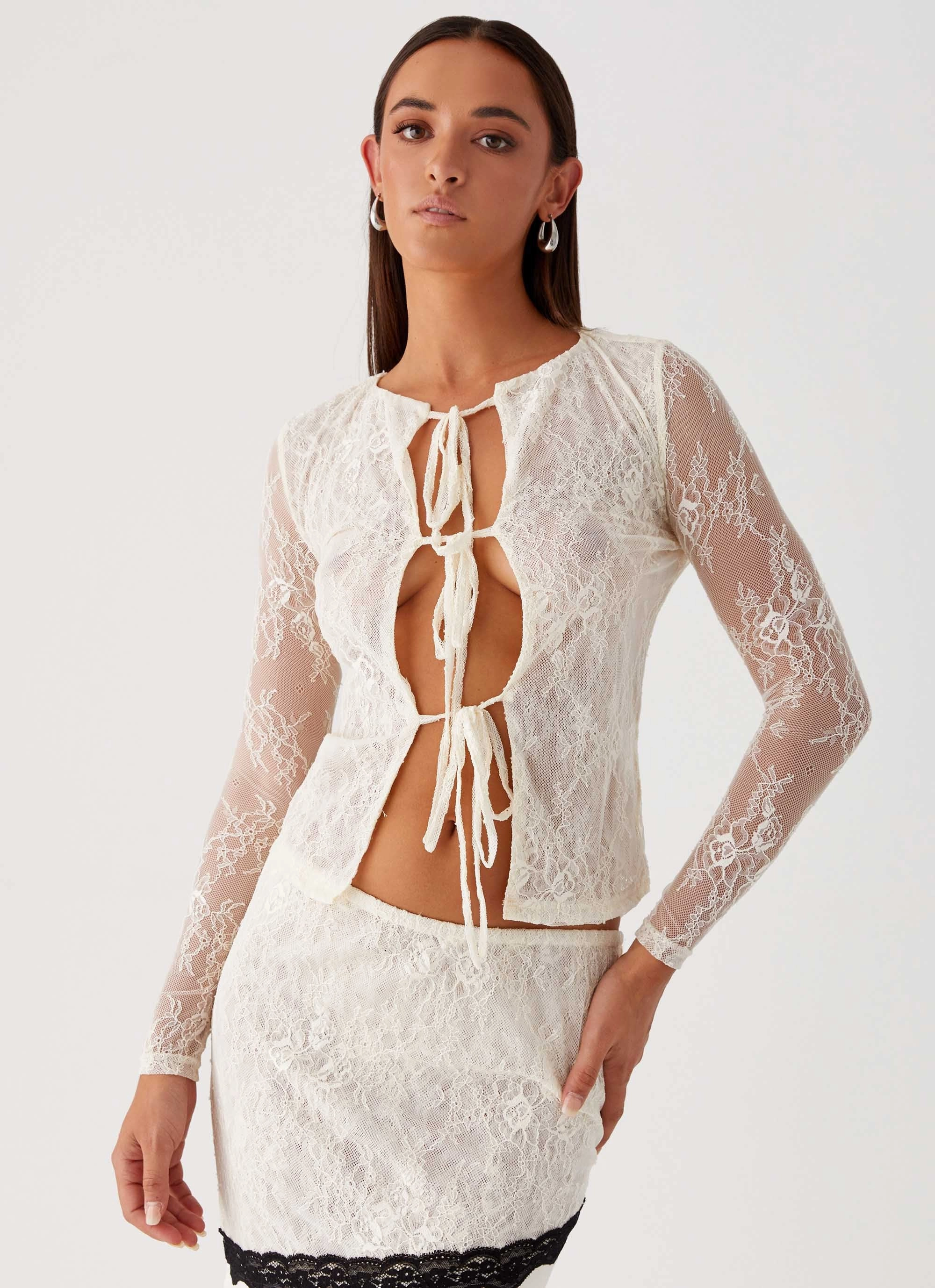 Duet Long Sleeve Top - Ivory wrinkle free finish MultiFunctionalDesign