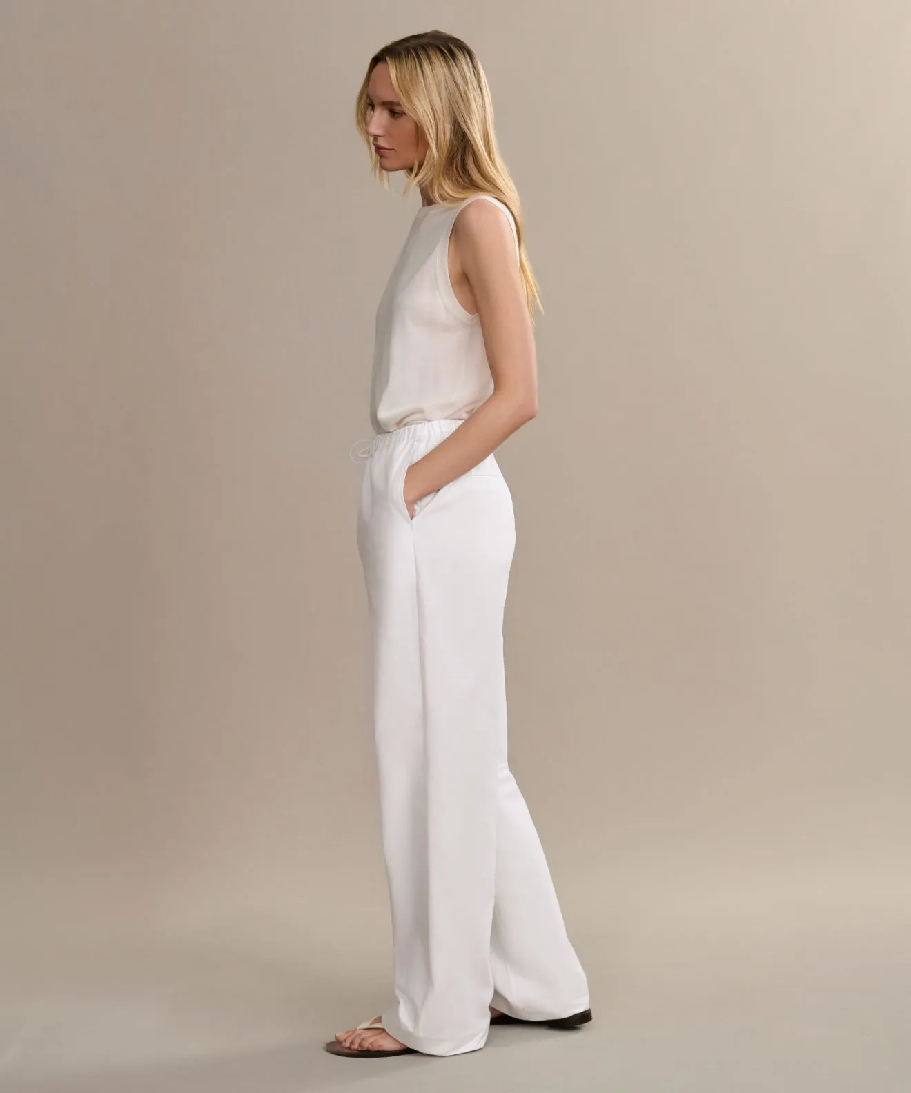 TouchscreenCompatiblePockets Body Shape Paloma Pant