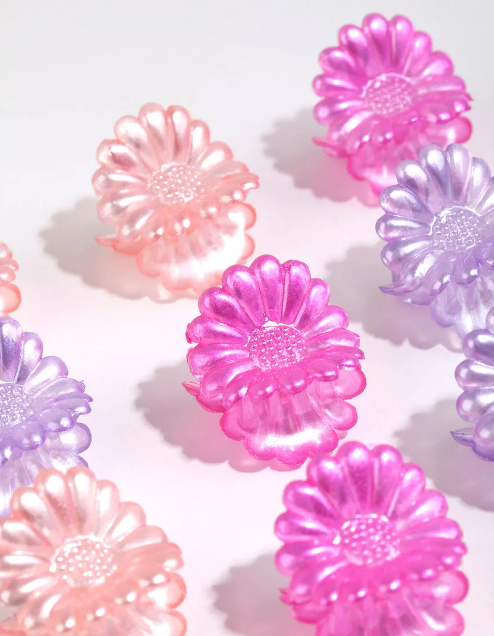 Pearlised Plastic Mini Flower Claw Pack