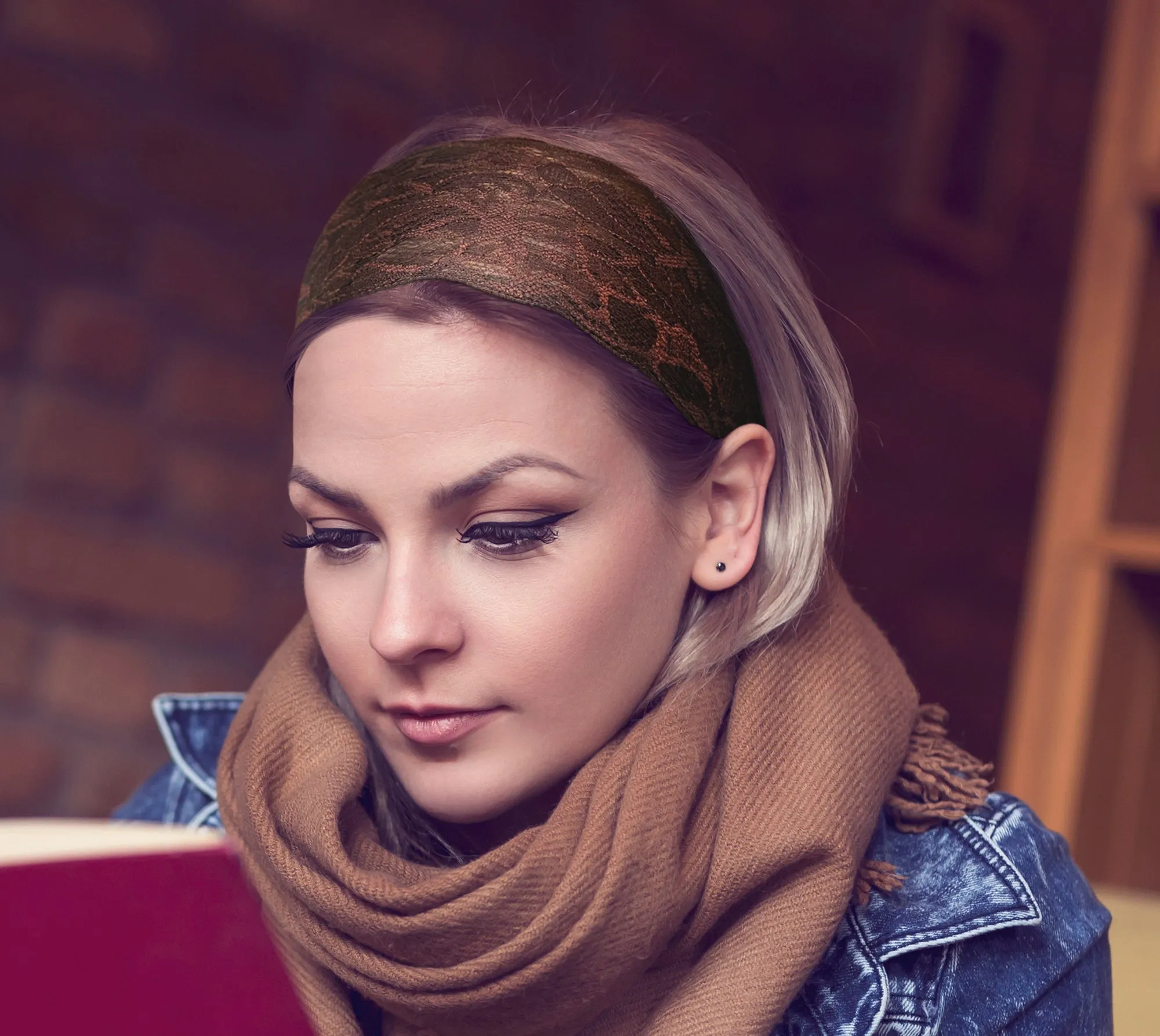 Perfect brown floral lace headband