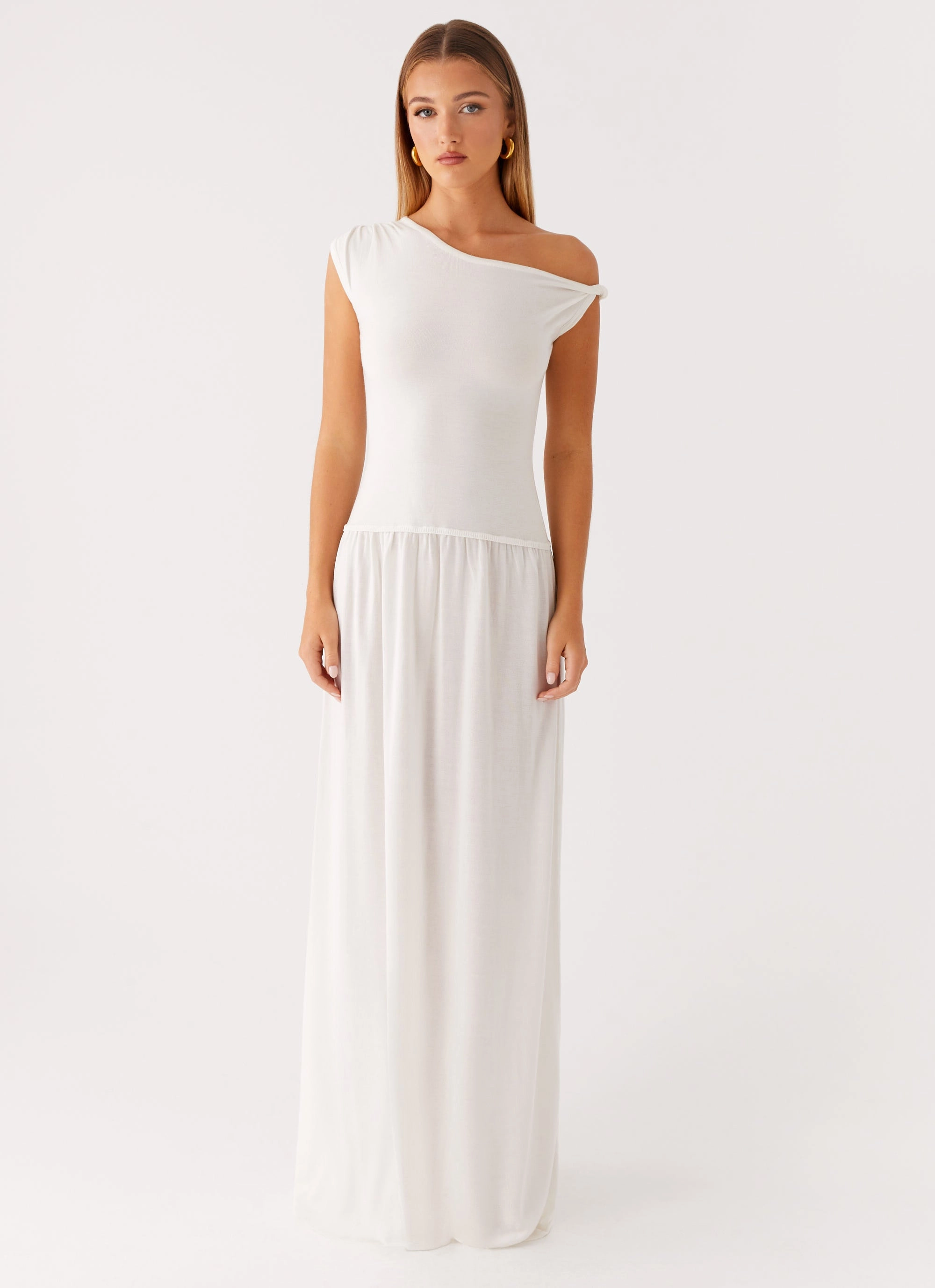 Refined Vibe Ardella One Shoulder Maxi Dress - Ivory