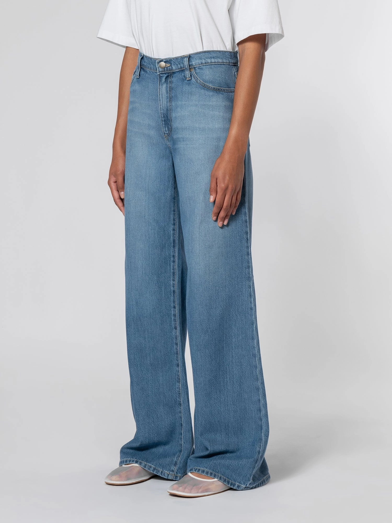 Classic Fit Carly Jean Glory