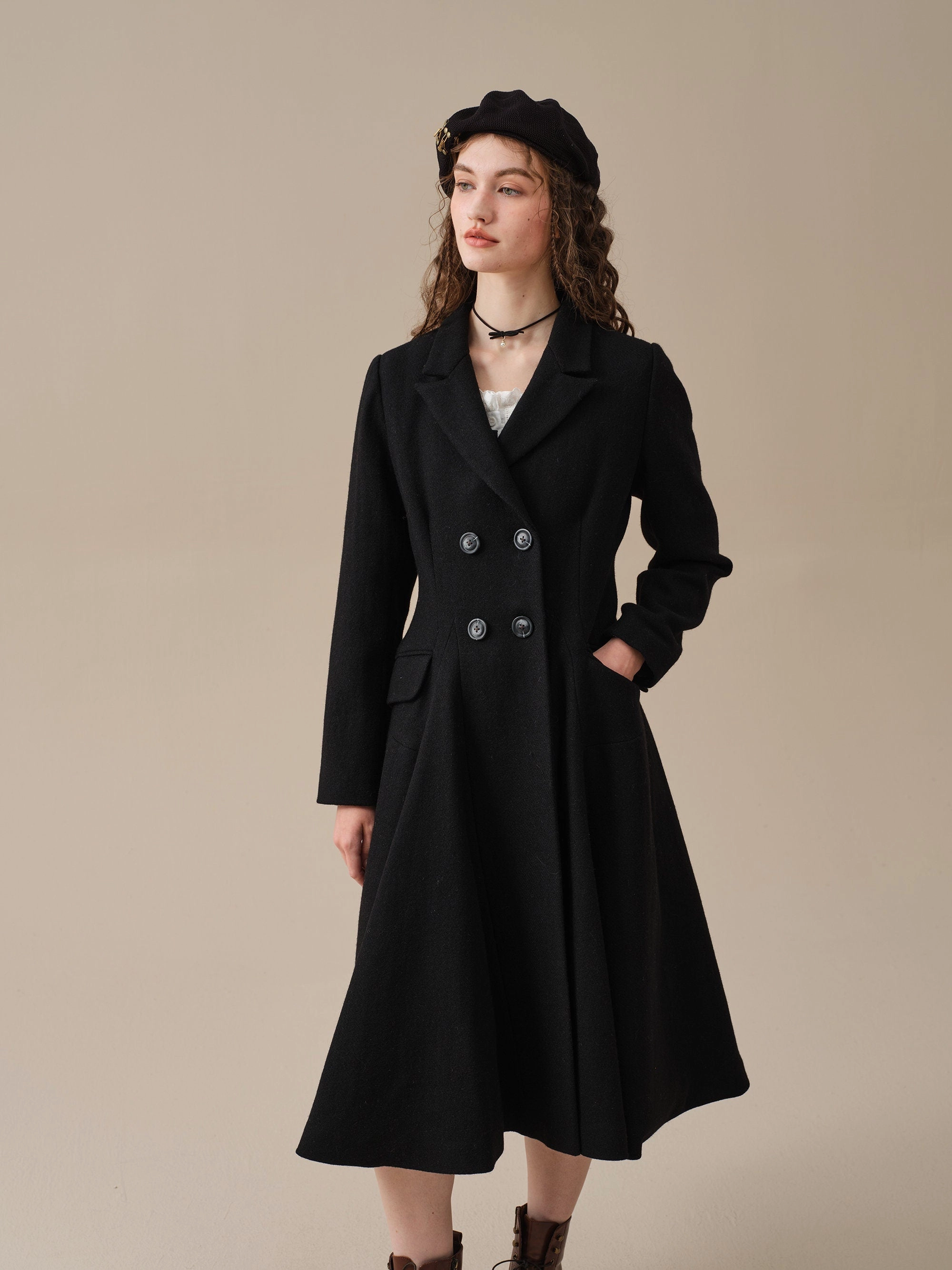 Soft Volume Bride Side The Roman Holiday 17 | 100% wool classic coat