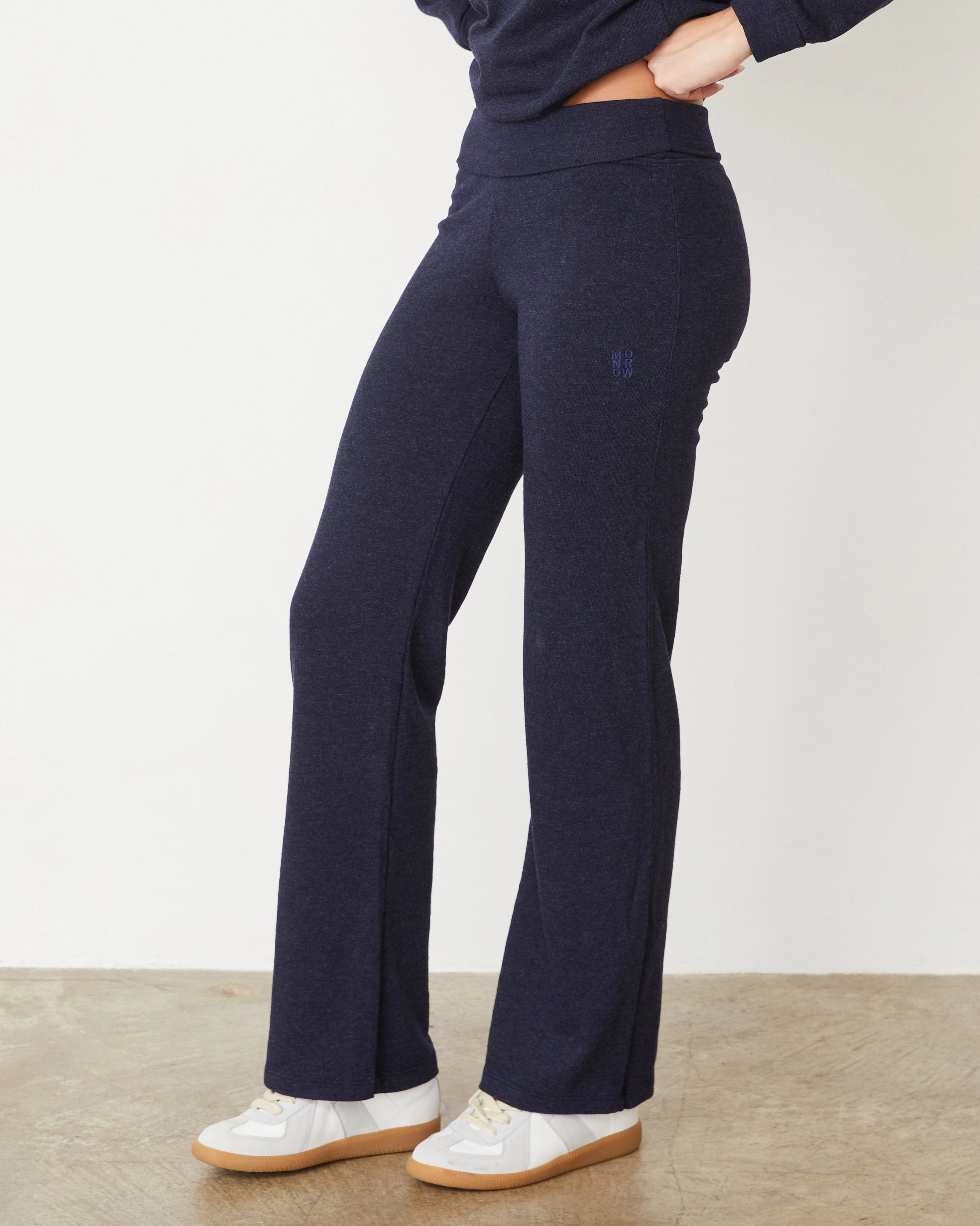 HighRiseWaist HeatRegulating Original Fleece Flare Pant