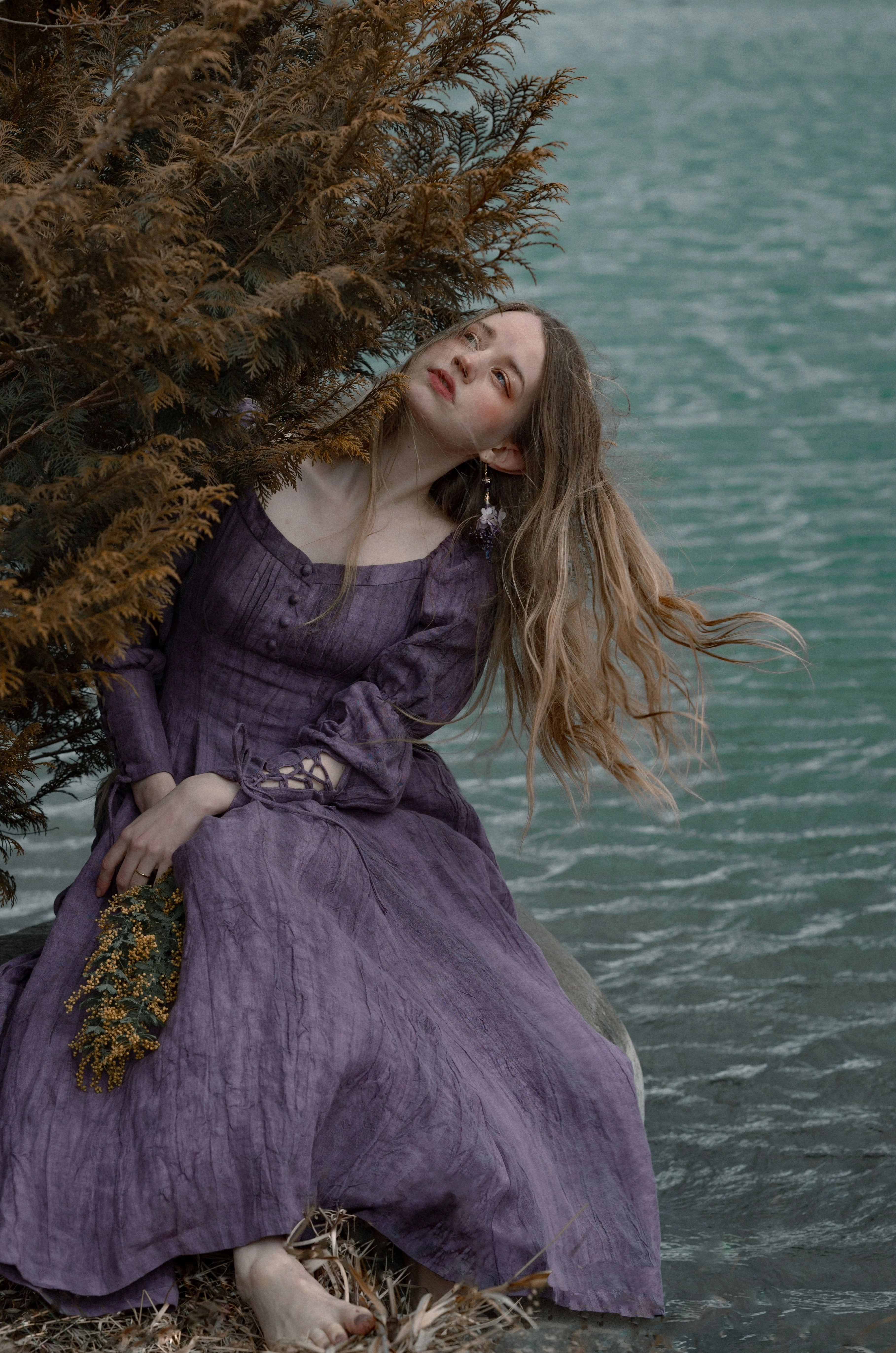 PHOENIX 24 | REGENCY LACE-UP LINEN DRESS Cold Outfit