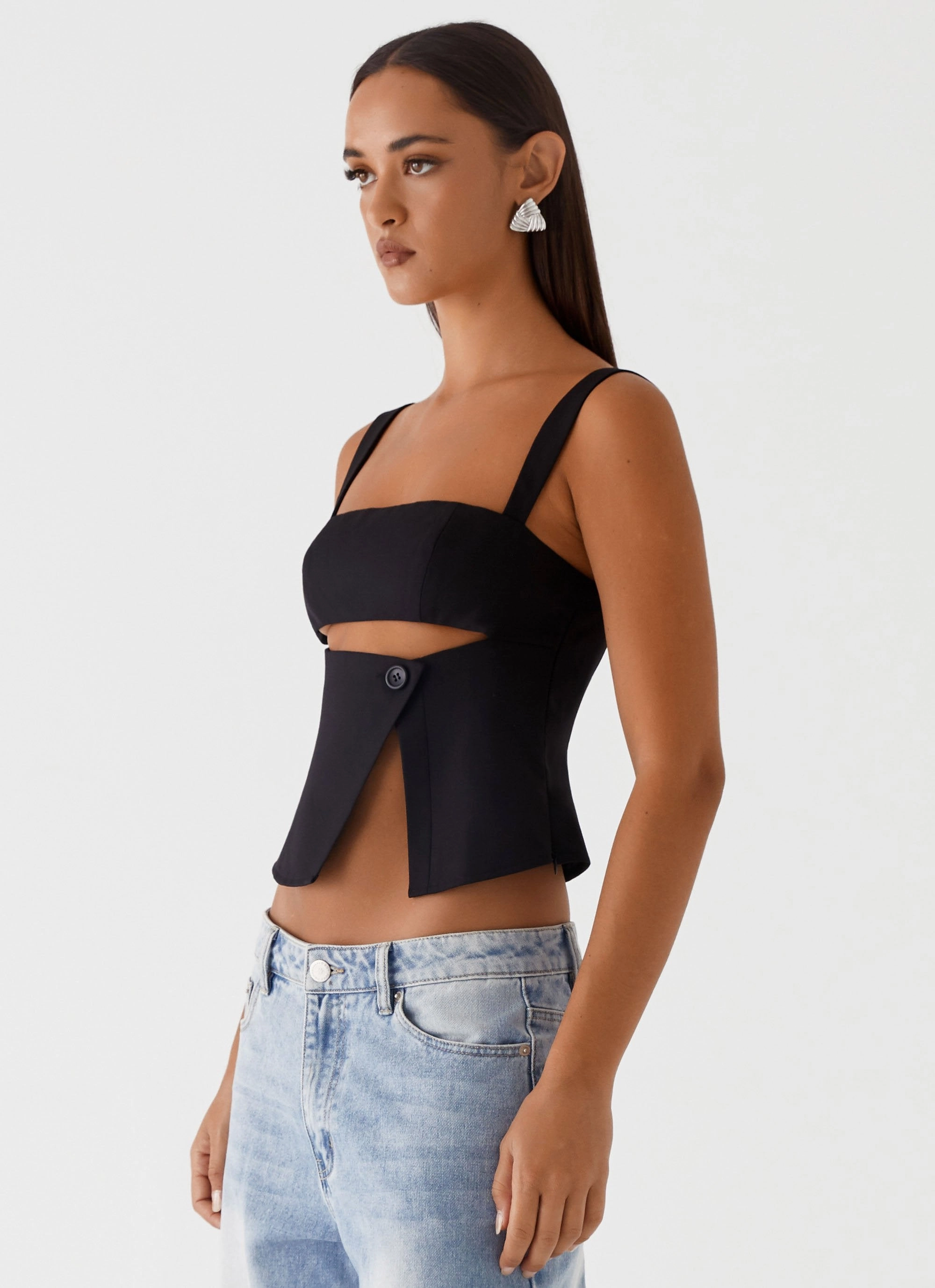 Pia Cut Out Top - Black Summer Style