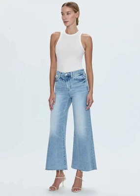 Pistola Izzy Mid Rise Wide Leg Crop Strive Iconic Energy Pistola Izzy Mid Rise Wide Leg Crop Strive Weekend Warrior Adult Fashion Gym Ready Strong Stitch