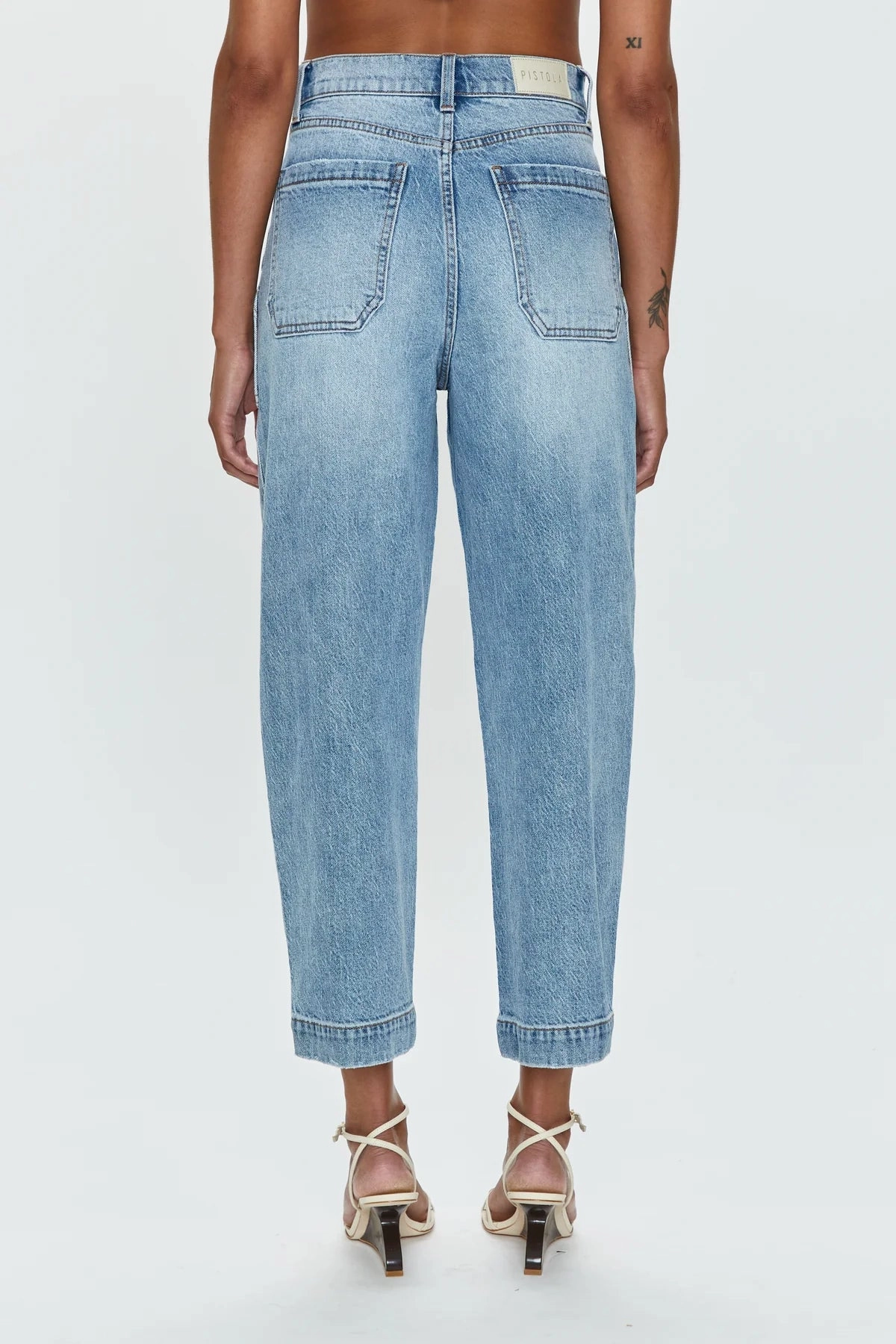 Anywhere Fit Classic Item Pistola Turner High Rise Barrel Leg Jeans -PROVENCE