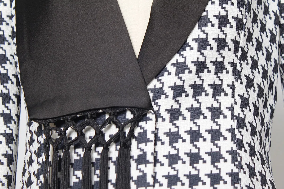 Plaid Print Tassell Blazer