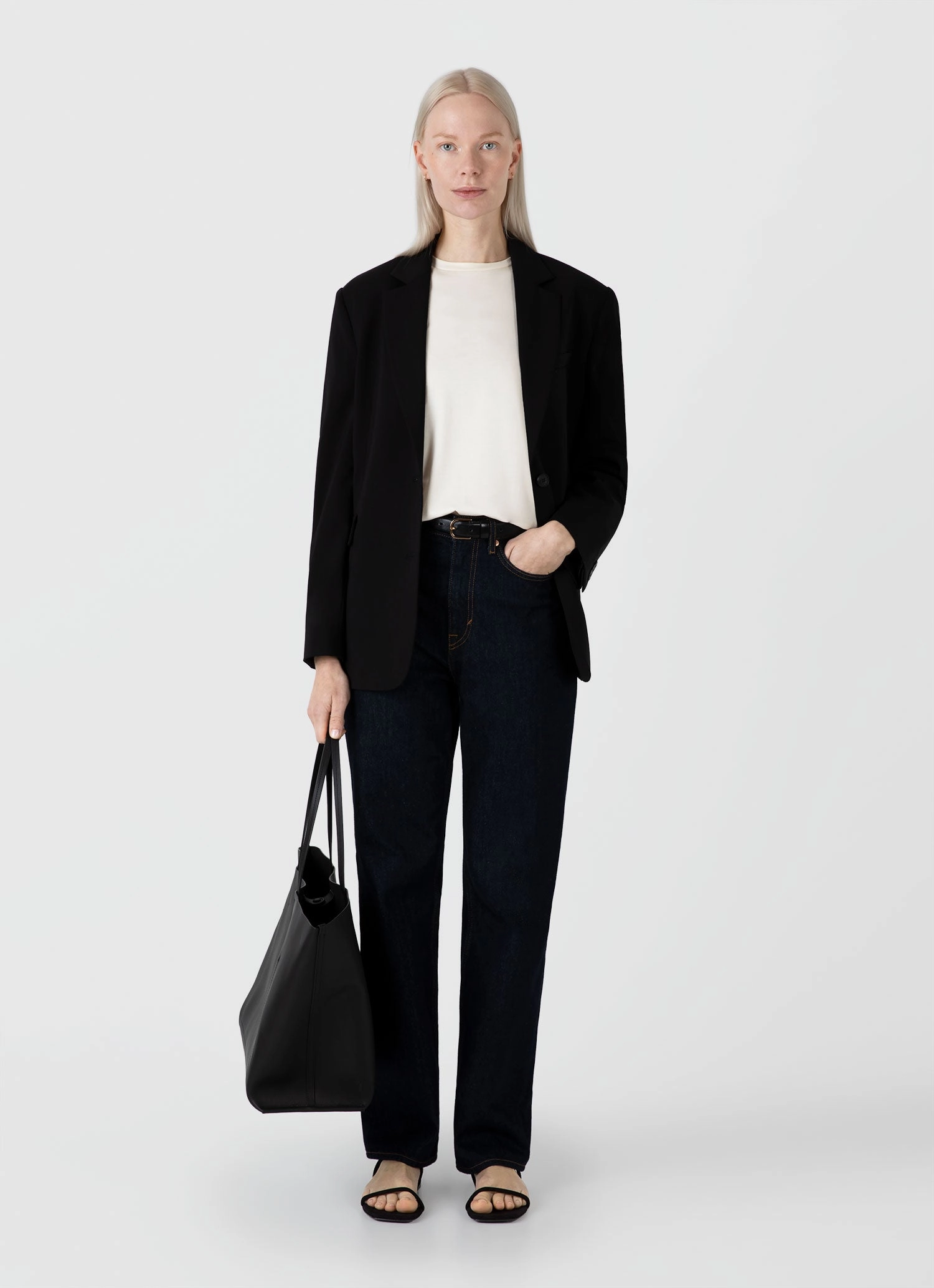 Women's Boy Fit T-shirt in Undyed Chic Wearable