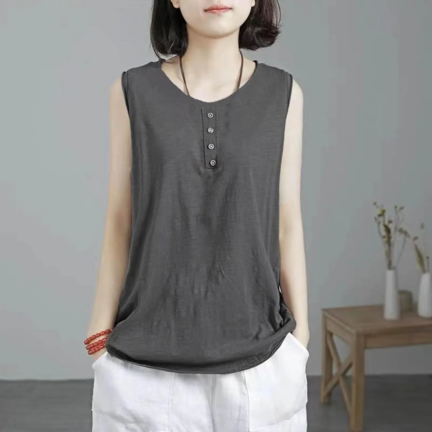 Plus Size Tank Tops for Women Solid Basic Sleeveless Crew Neck Button T-Shirt Casual Loose Fit Yoga Workout Blouse
