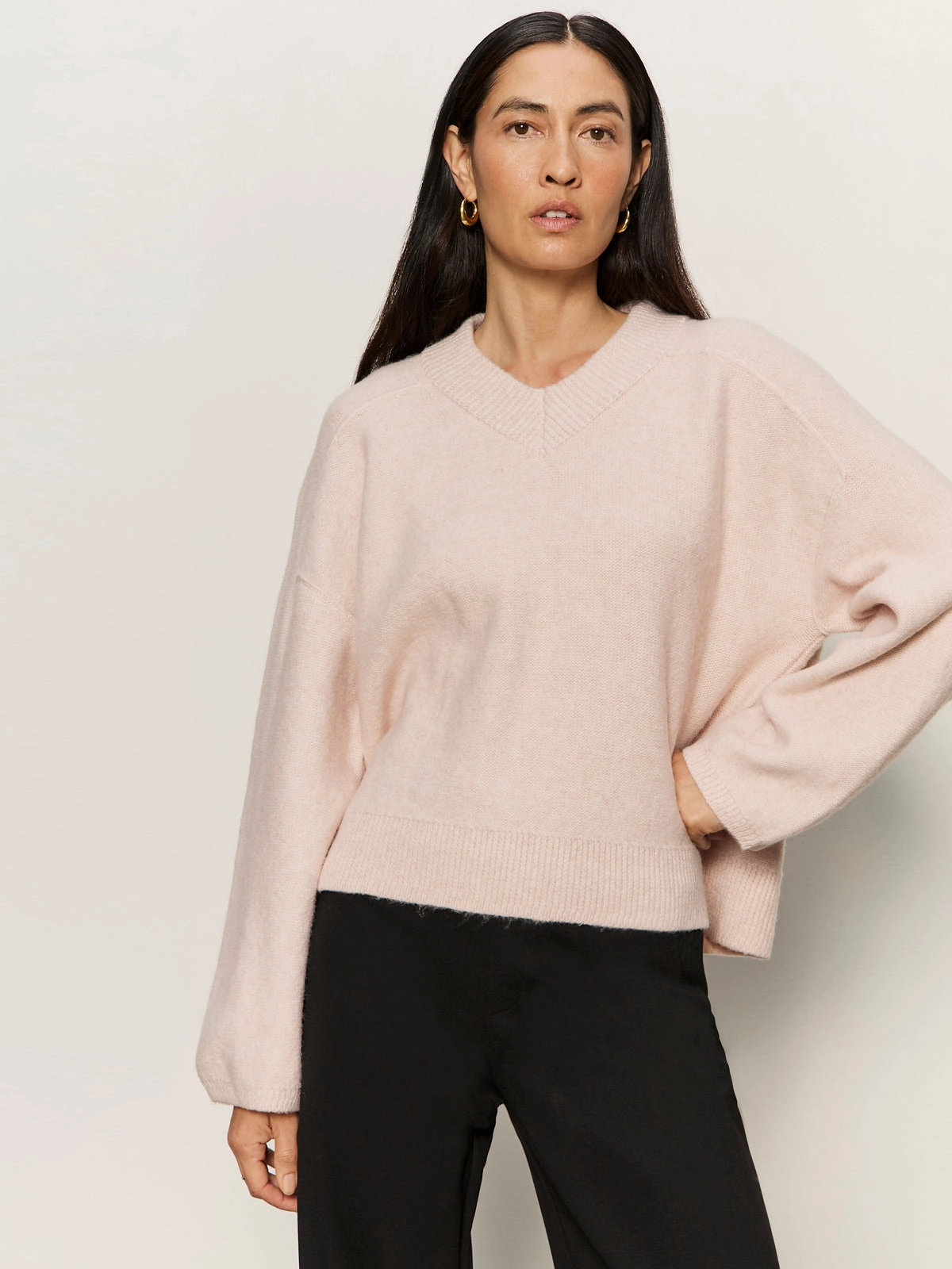 Antibacterial Treatment Temperature control Dreamy V Neck Sweater Heather Rose