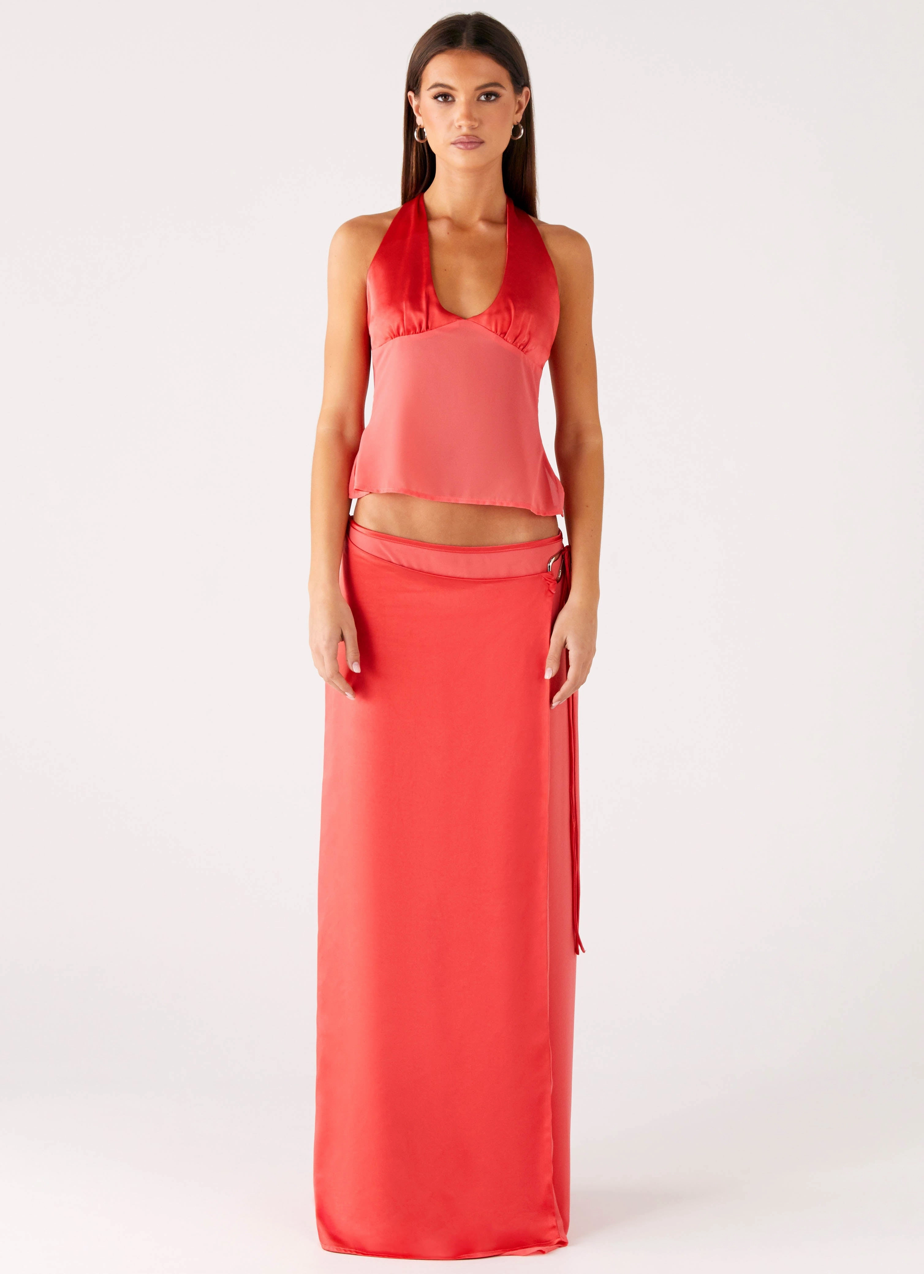 Breathable Material Erasable Crease Pollie Halter Top - Coral