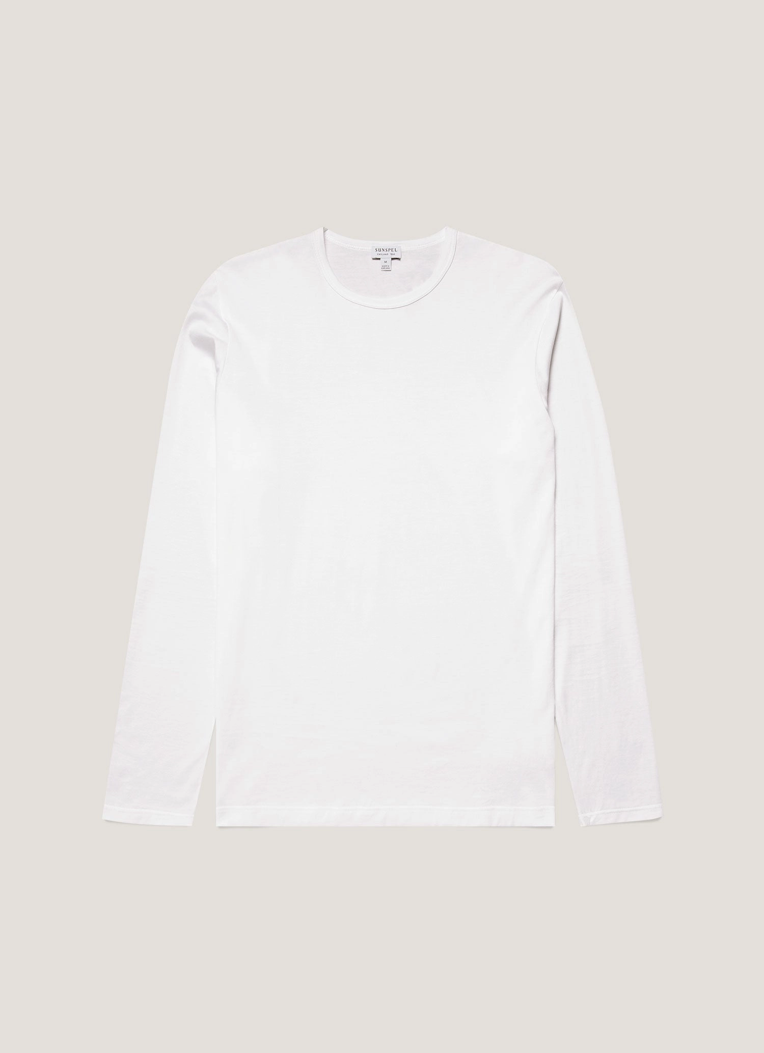 Men's Classic Long Sleeve T-shirt in White Everyday Look back to school