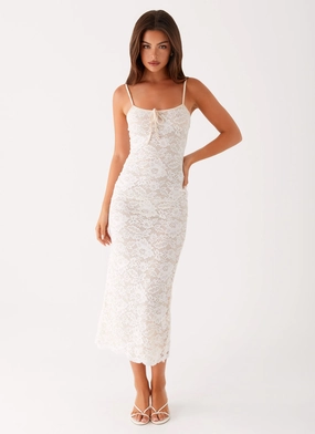Postcards Lace Midi Dress - Ivory Casual Tailoring Postcards Lace Midi Dress - Ivory Flattering Cut Beach Moment