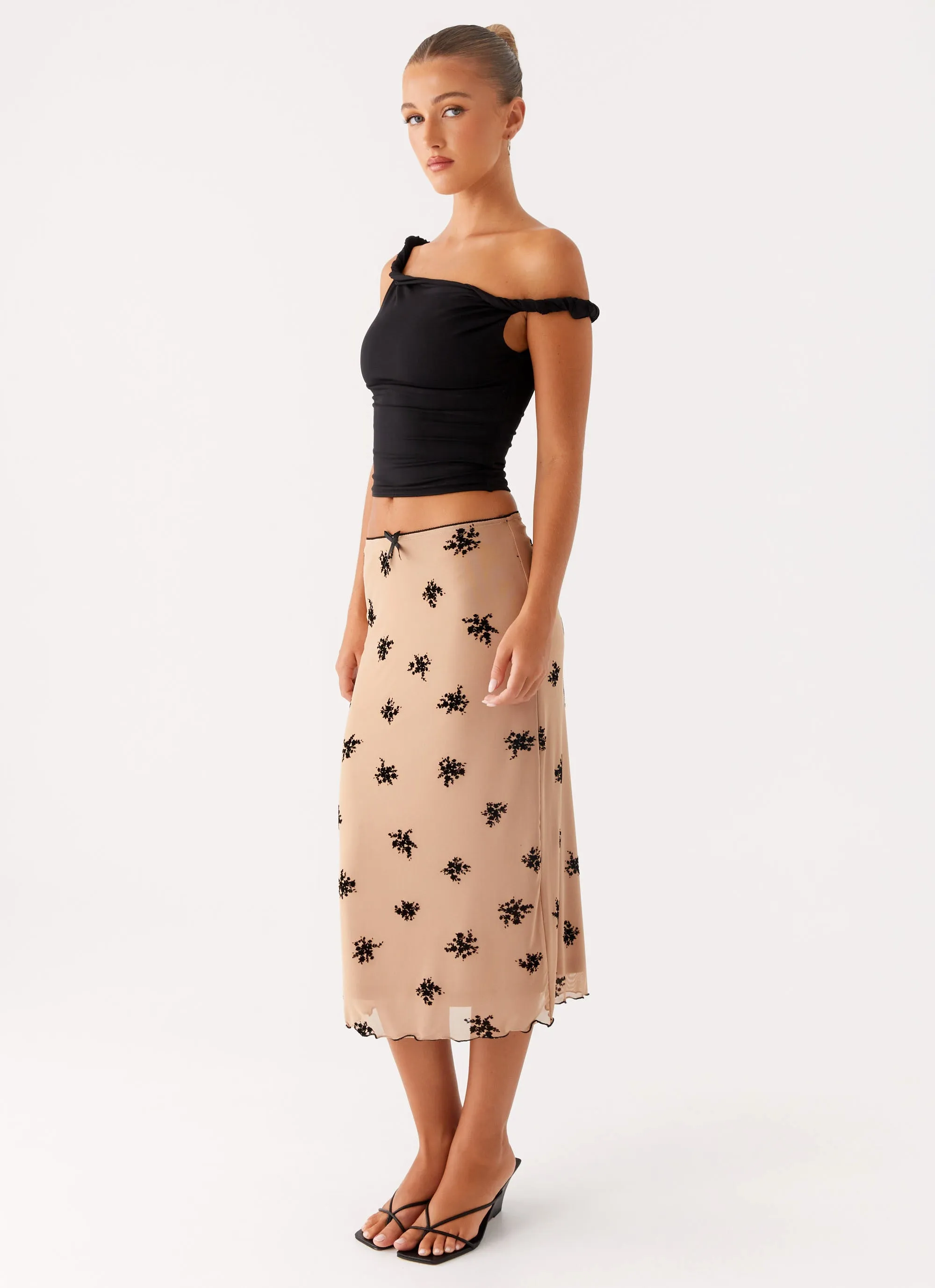 ThermalRegulatingLining Adventure Ready Rocca Midi Skirt - Nude