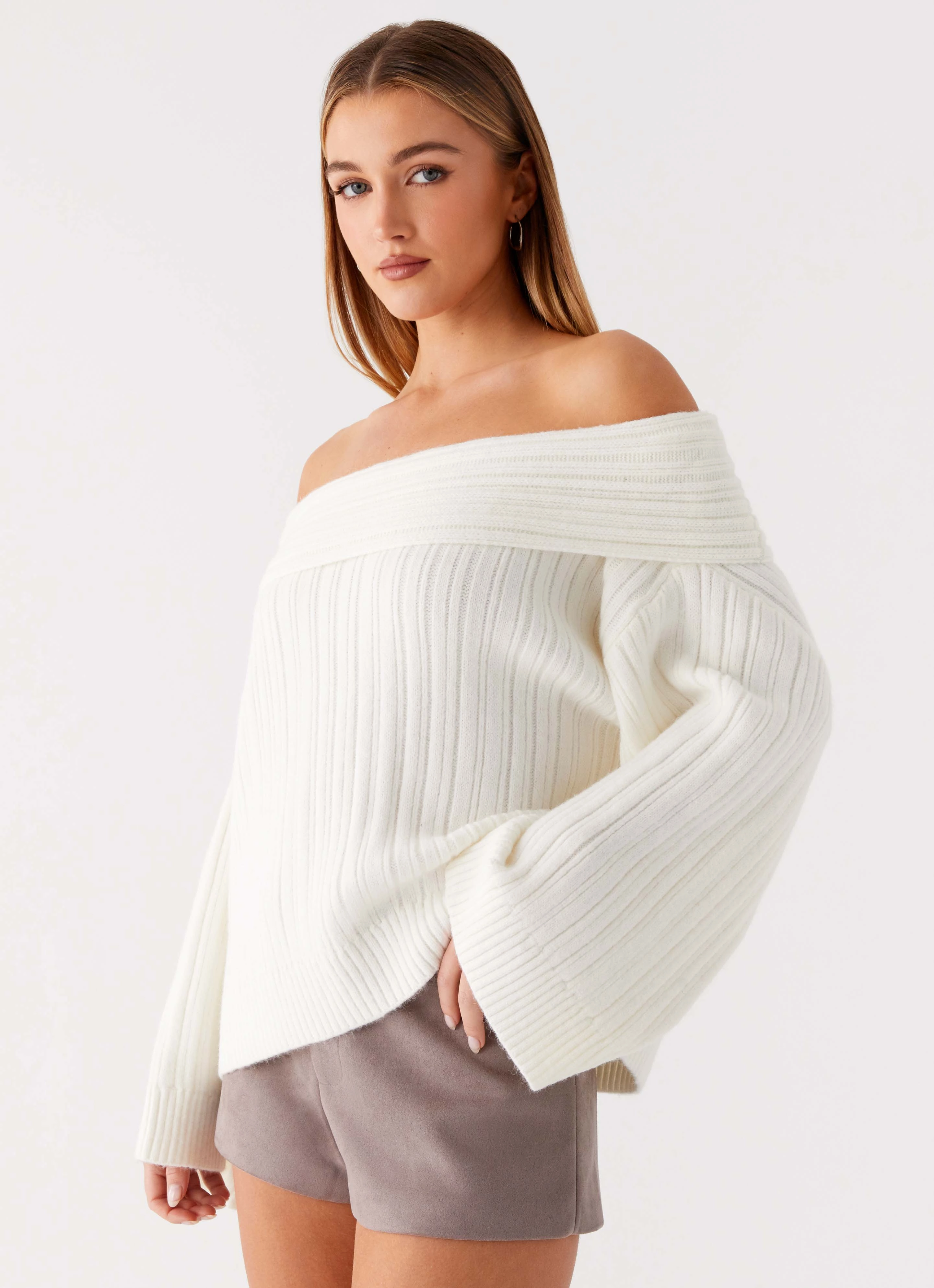 Federica Off Shoulder Knit - White Thermal Regulation System