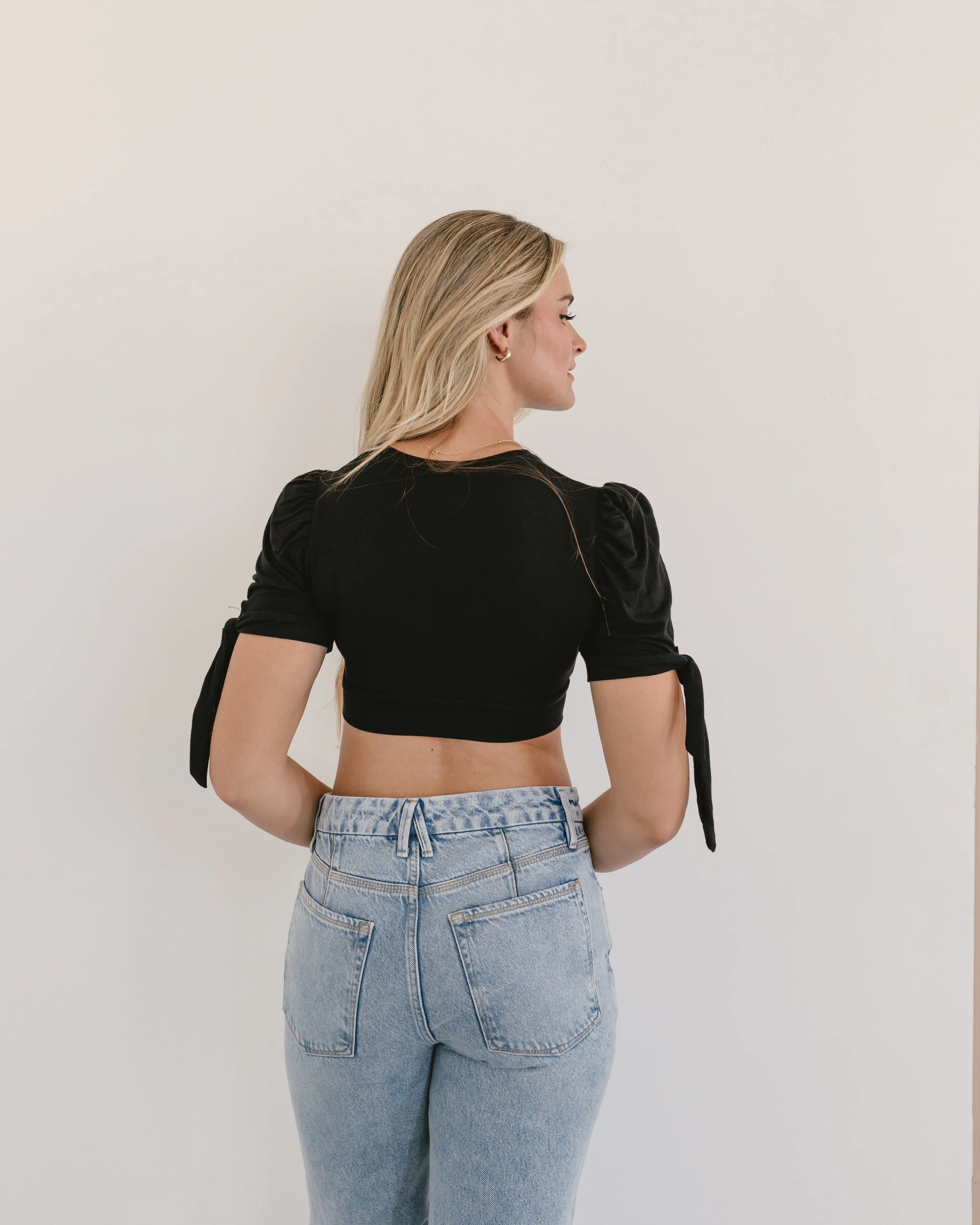 Puff Sleeve Halftee with Tie Detail