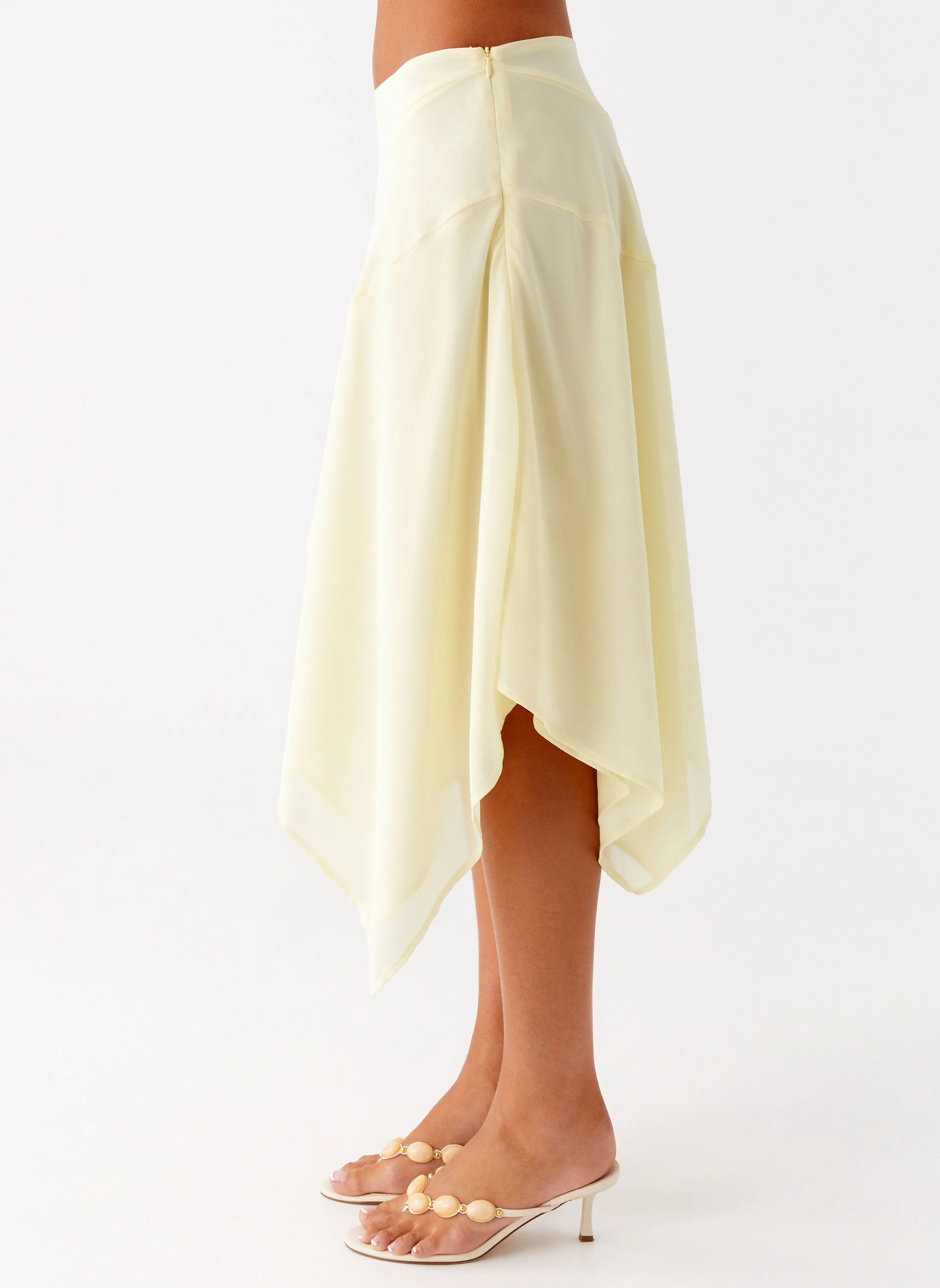 Smart Layer Dressy look Kia Low Rise Asymmetrical Midi Skirt - Yellow