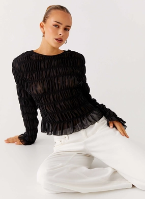 QuickDry Technology Bella Long Sleeve Top - Black Slim Silhouette Bella Long Sleeve Top - Black