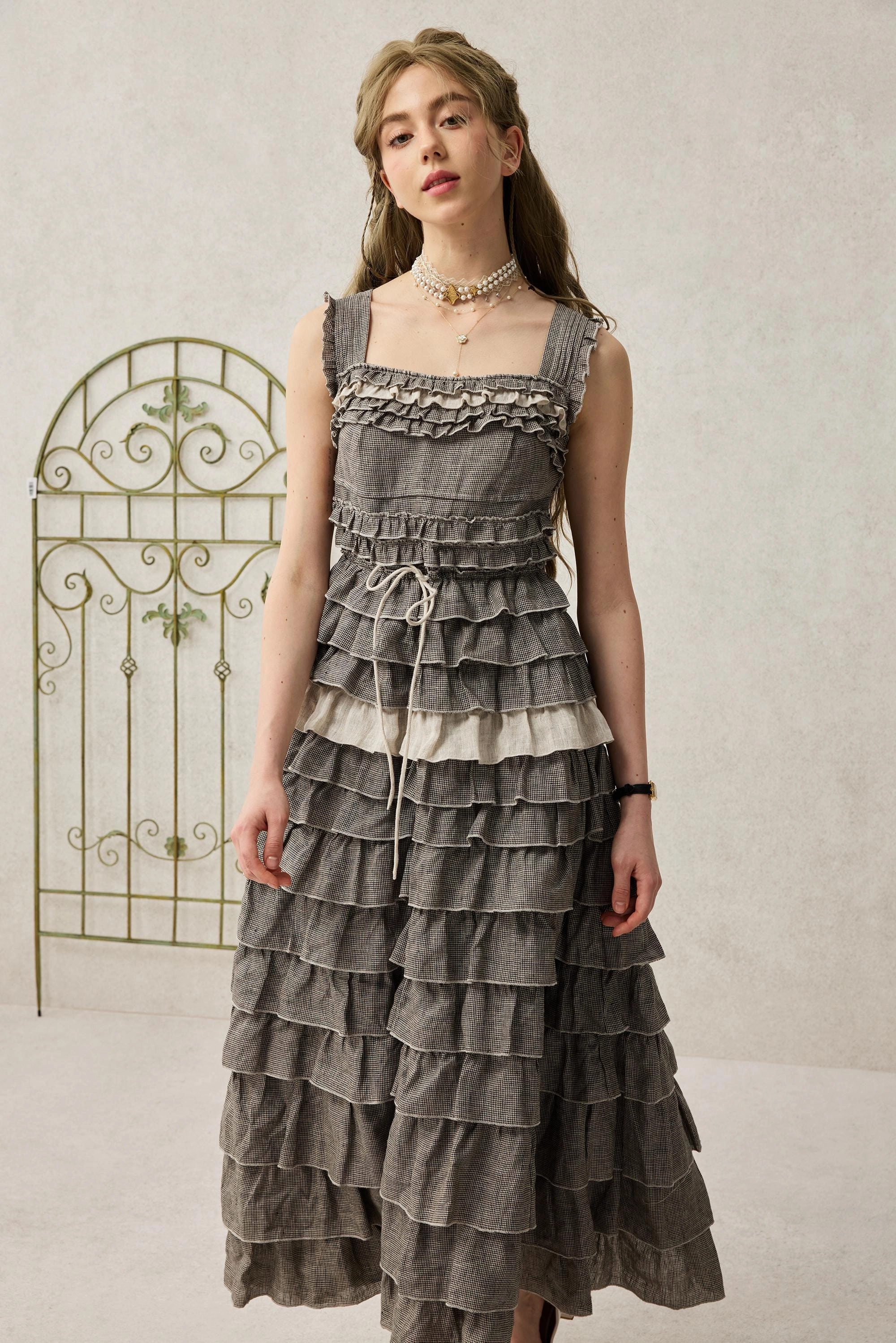 Fall Outfit Petals 22 | Dreamy gradient Linen Dress